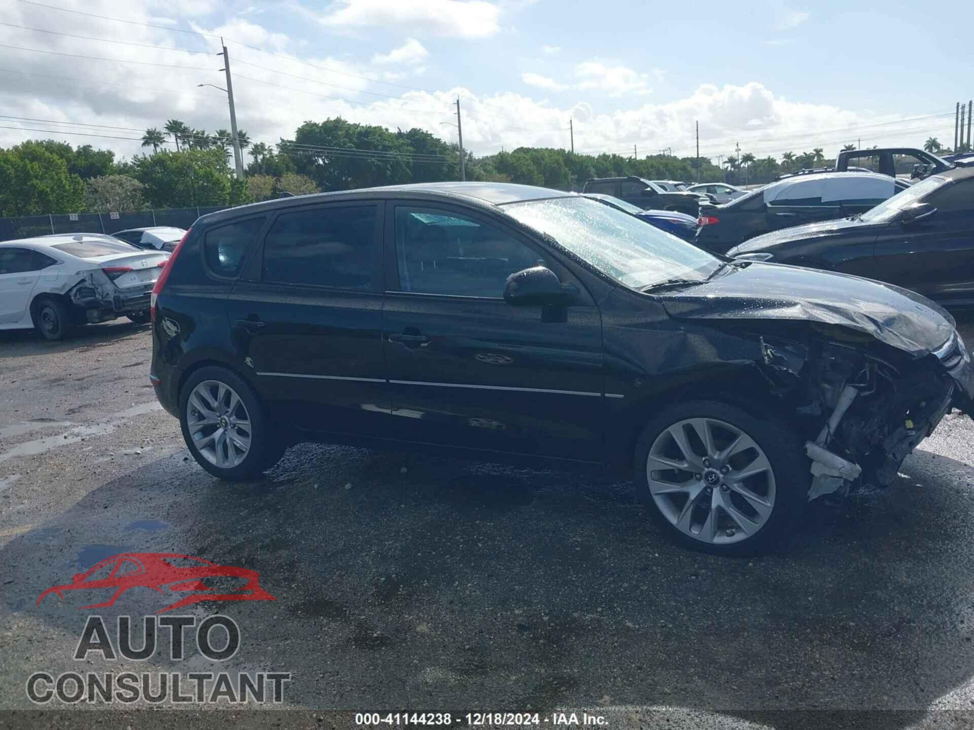 HYUNDAI ELANTRA TOURING 2012 - KMHDB8AE9CU145471