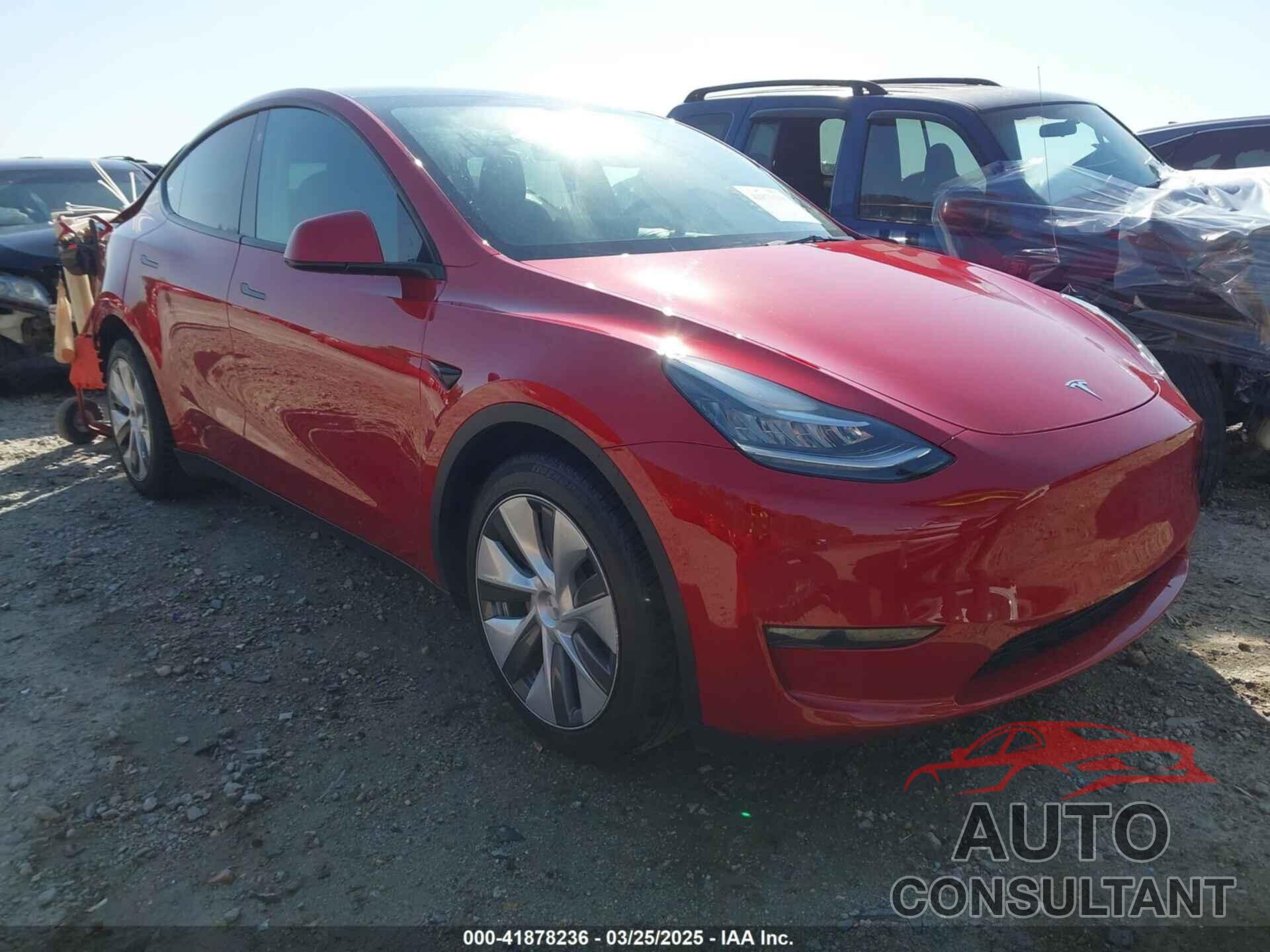 TESLA MODEL Y 2023 - 7SAYGDEE6PA040783
