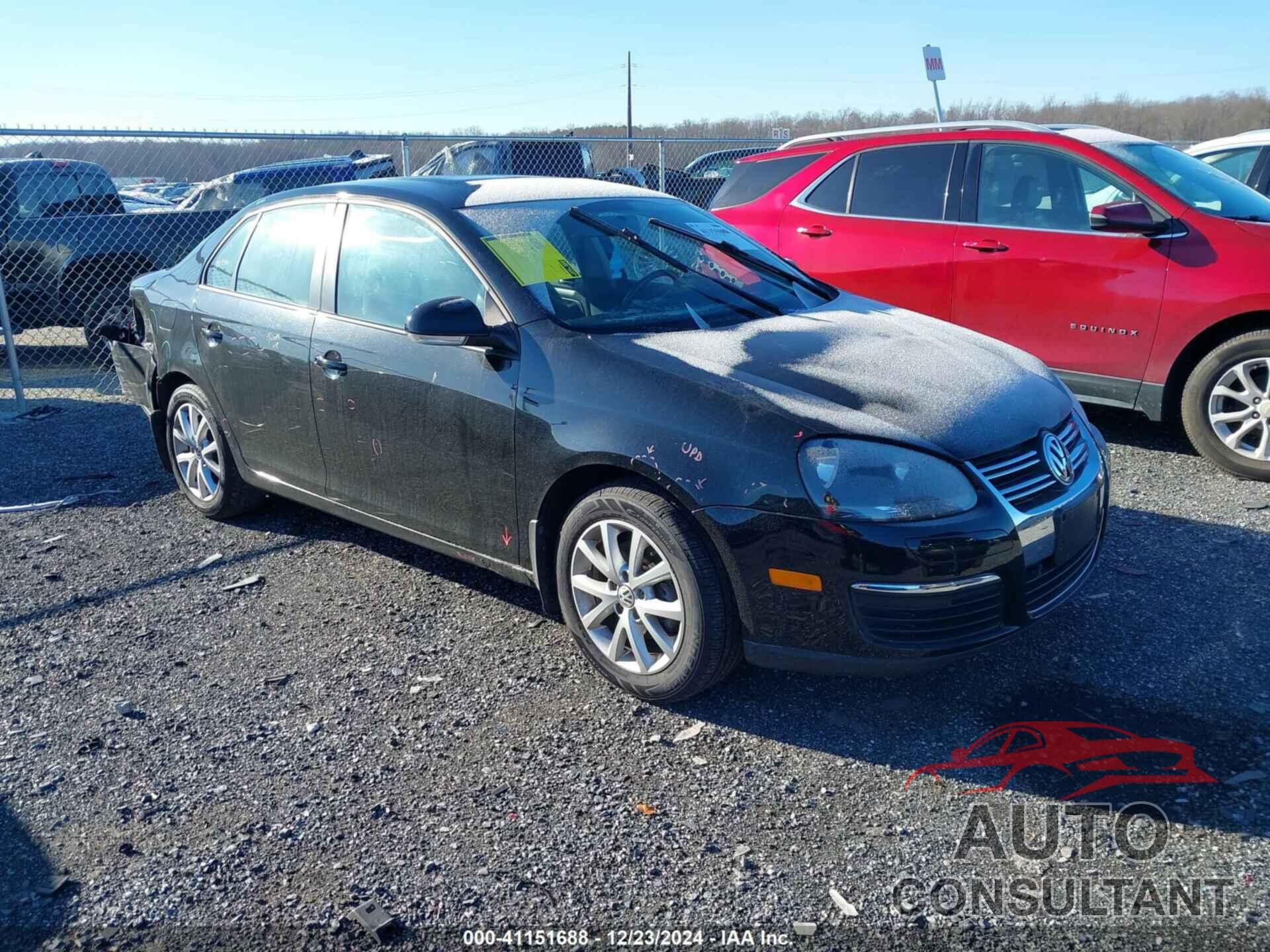 VOLKSWAGEN JETTA 2010 - 3VWRZ7AJXAM163067