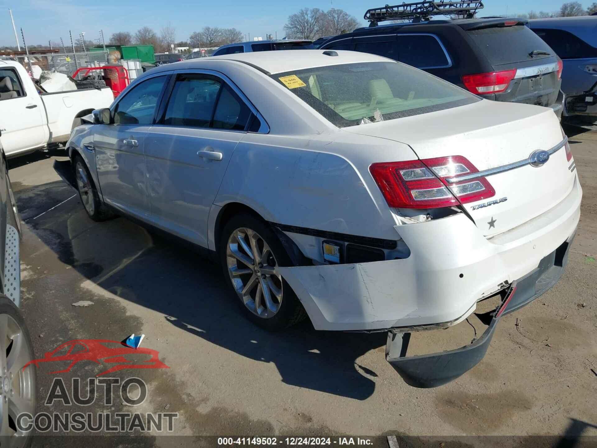 FORD TAURUS 2017 - 1FAHP2F89HG116555