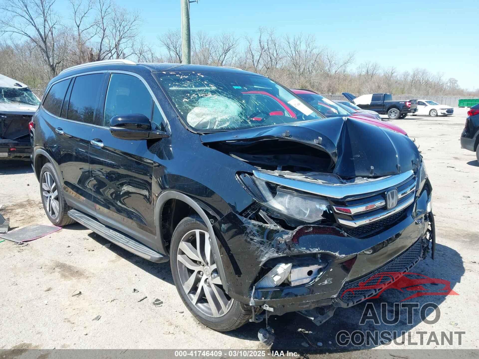 HONDA PILOT 2017 - 5FNYF6H01HB100274