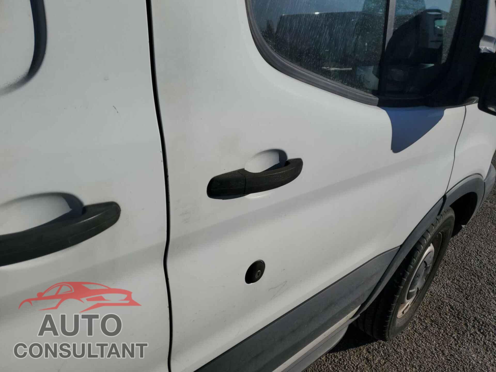 FORD TRANSIT 2015 - 1FTNE1YM9FKB29954
