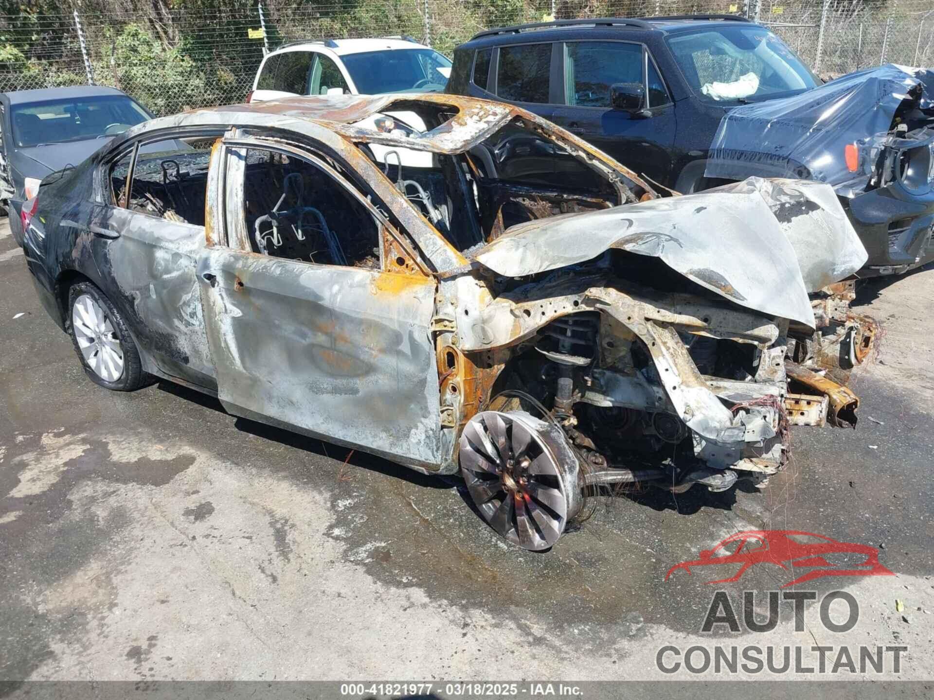 HONDA ACCORD 2013 - 1HGCR2F87DA187542