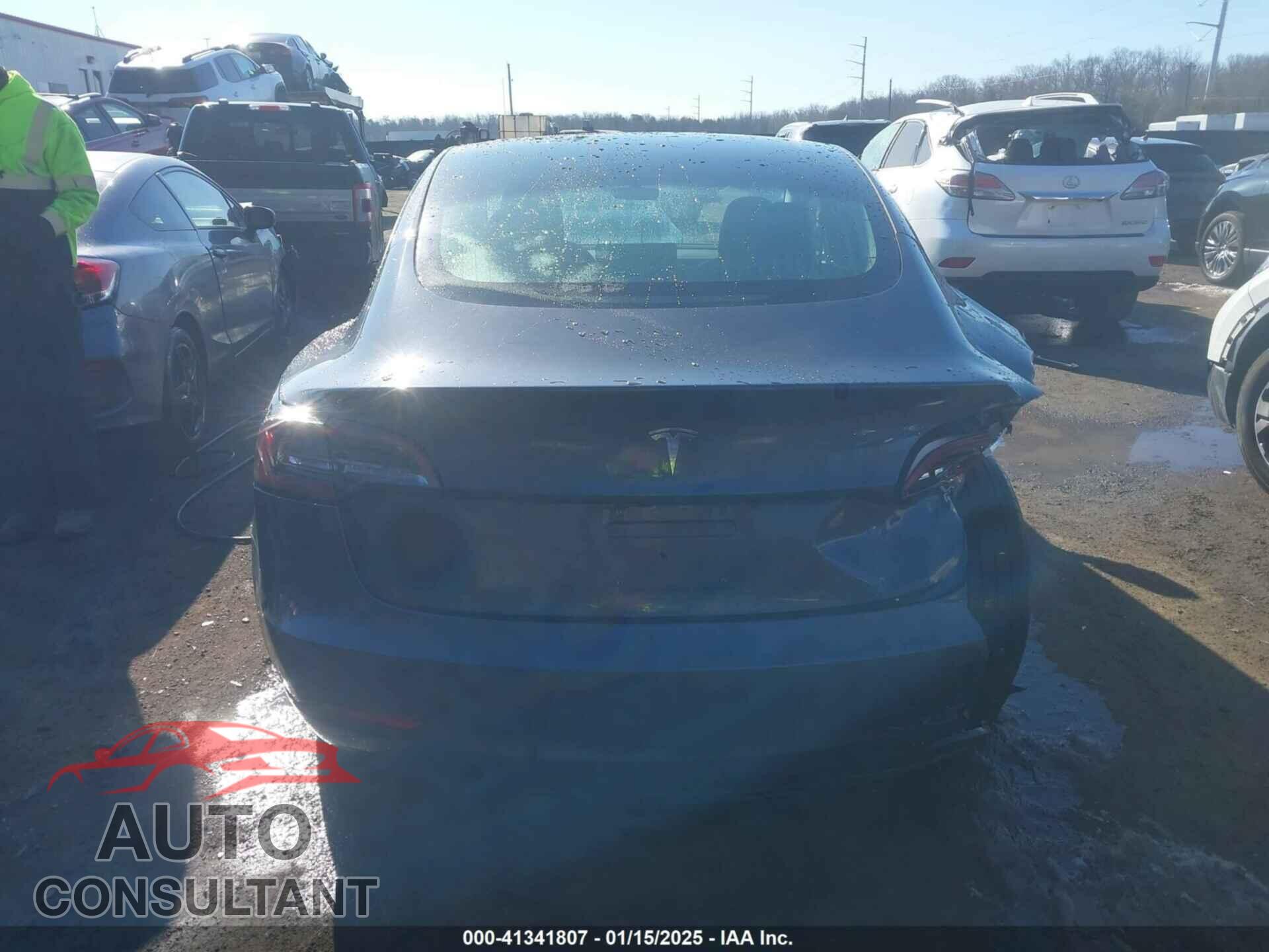 TESLA MODEL 3 2018 - 5YJ3E1EA9JF020031