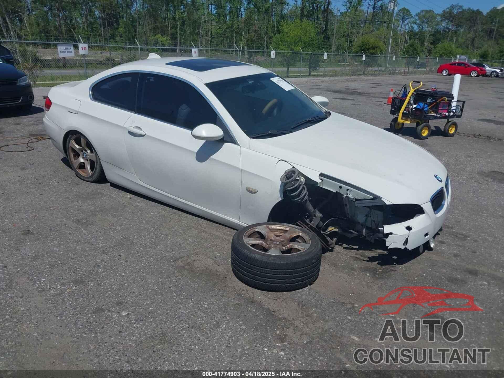 BMW 328I 2009 - WBAWB33529P136886