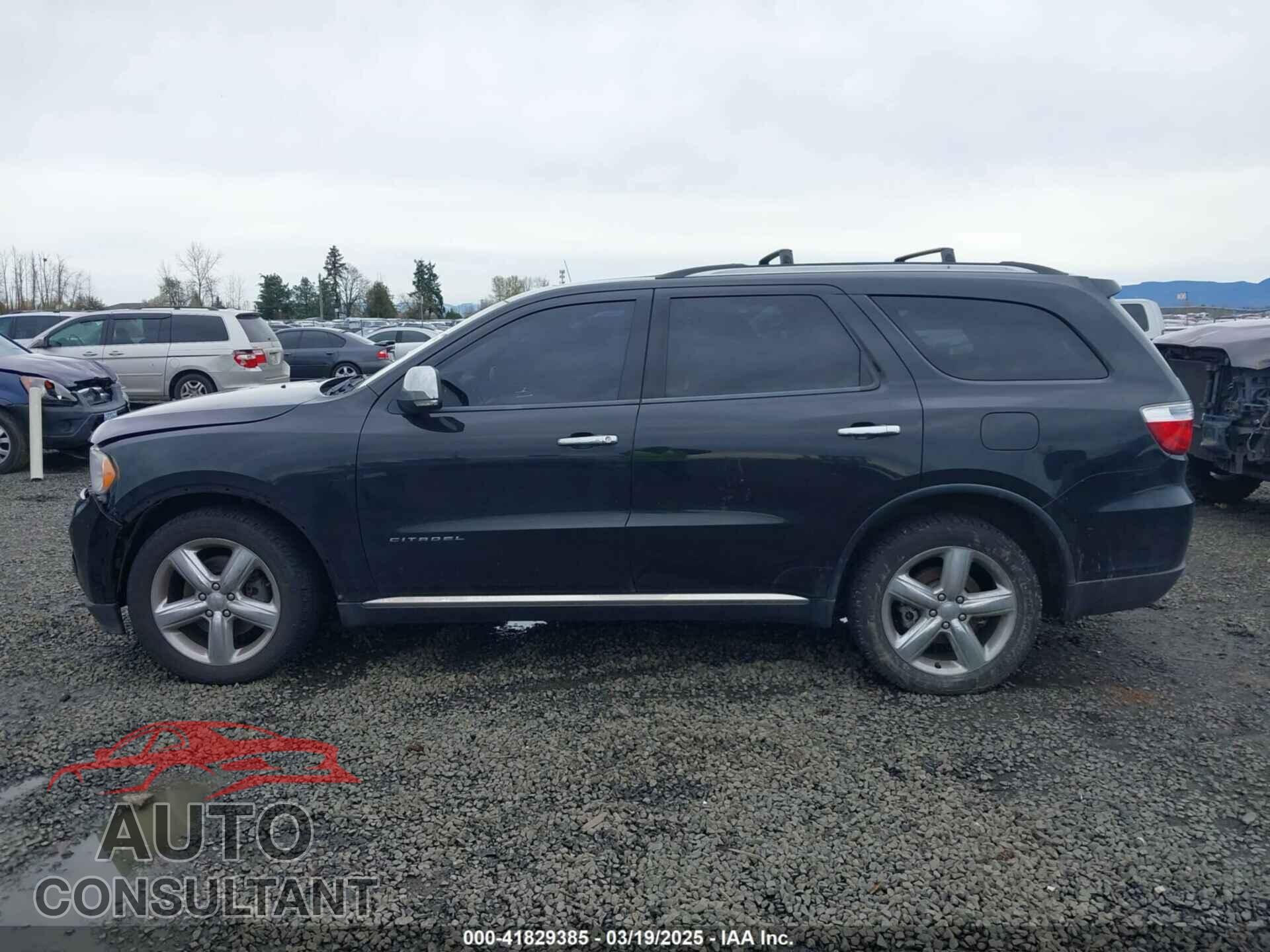 DODGE DURANGO 2013 - 1C4SDHET9DC510172