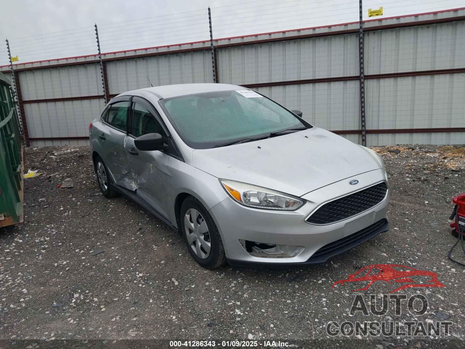 FORD FOCUS 2015 - 1FADP3E21FL311605