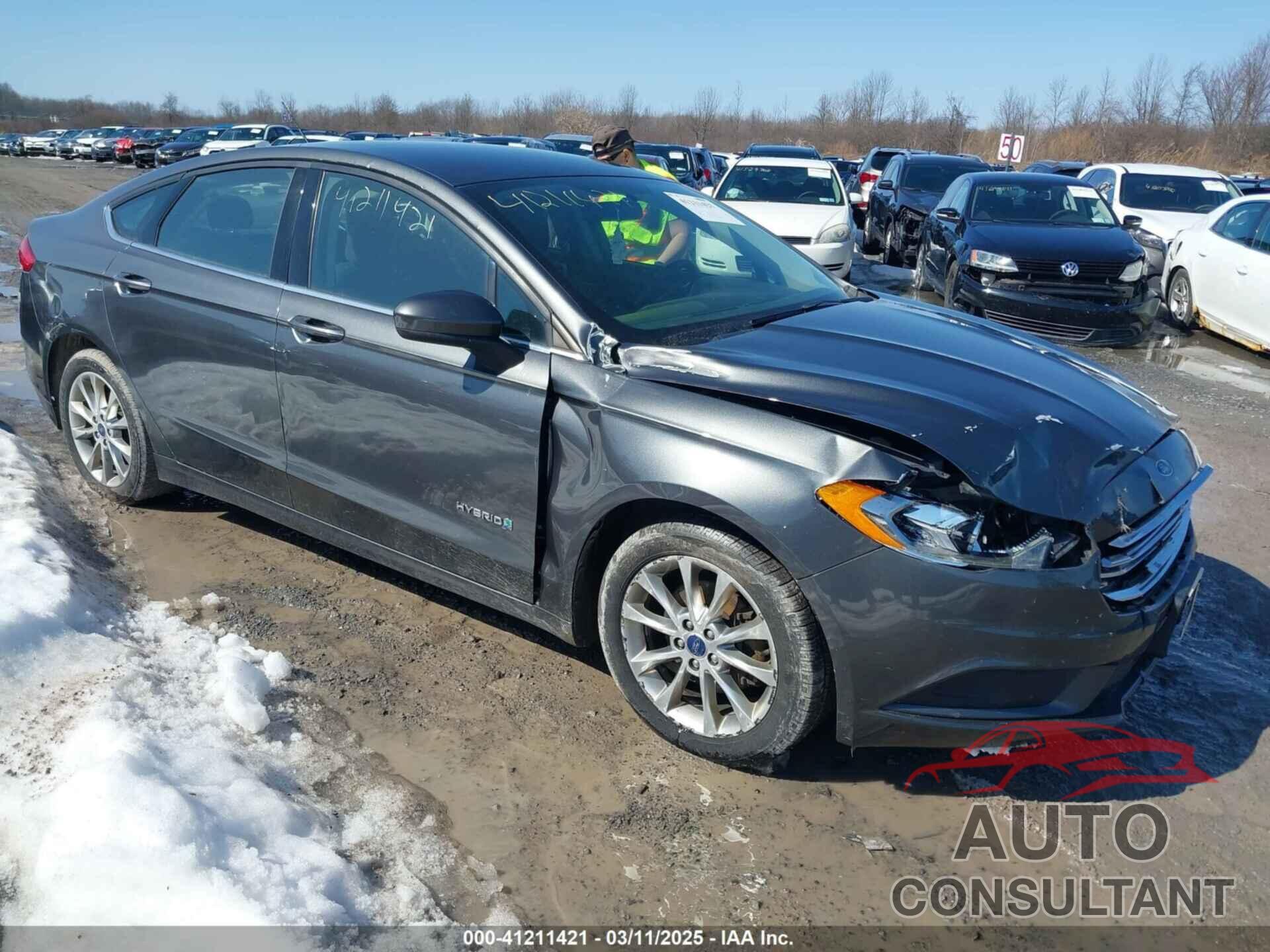 FORD FUSION HYBRID 2017 - 3FA6P0LU8HR304764