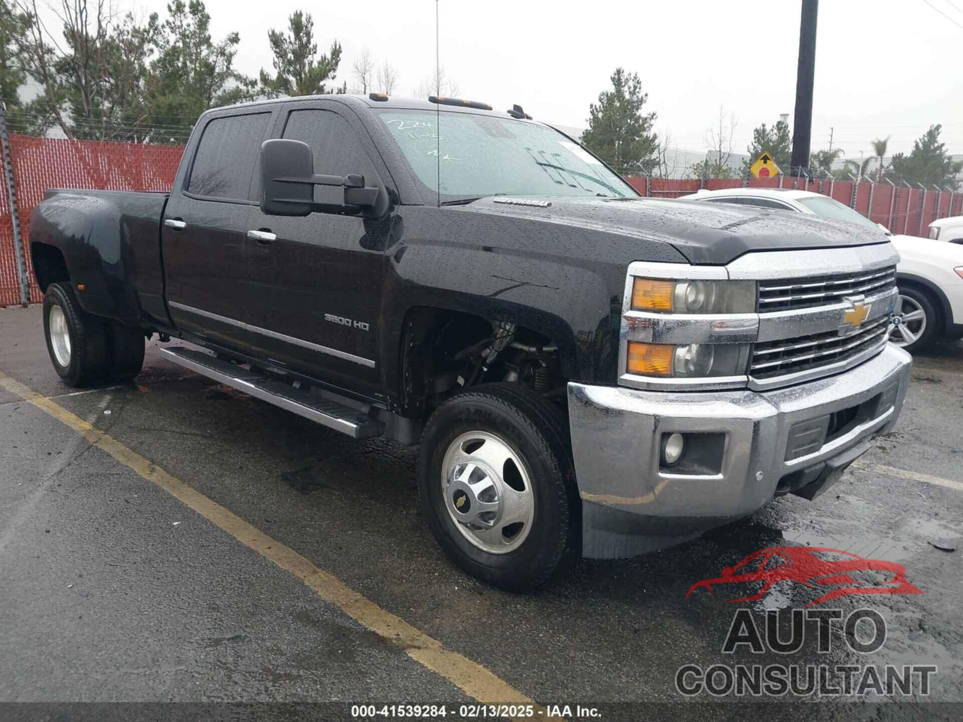 CHEVROLET SILVERADO 3500HD 2015 - 1GC4K0E8XFF189868