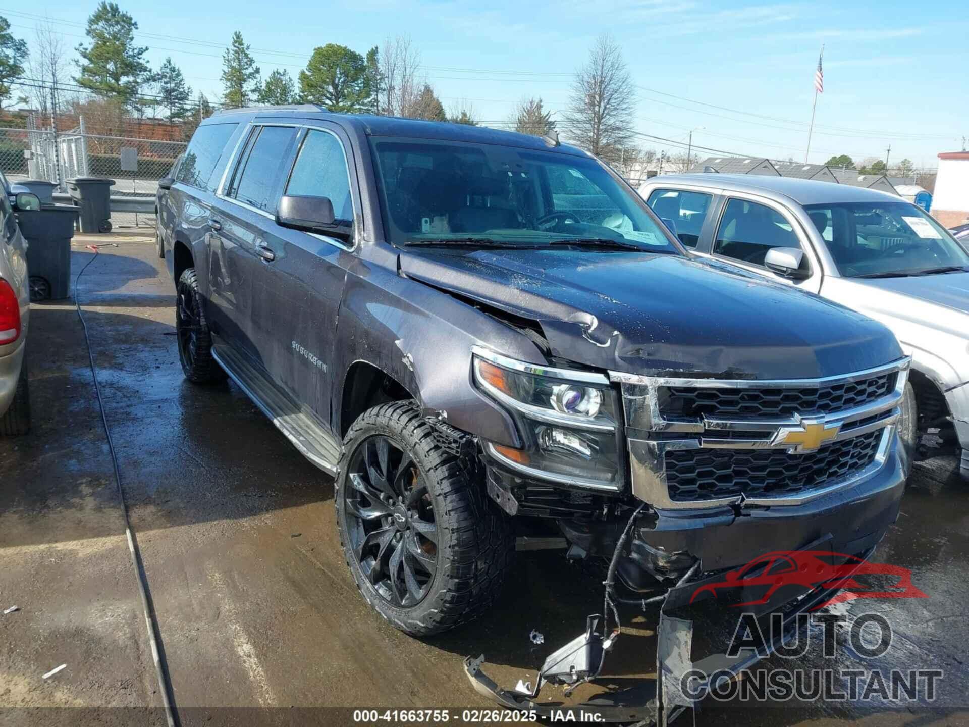 CHEVROLET SUBURBAN 1500 2015 - 1GNSKJKC1FR156074