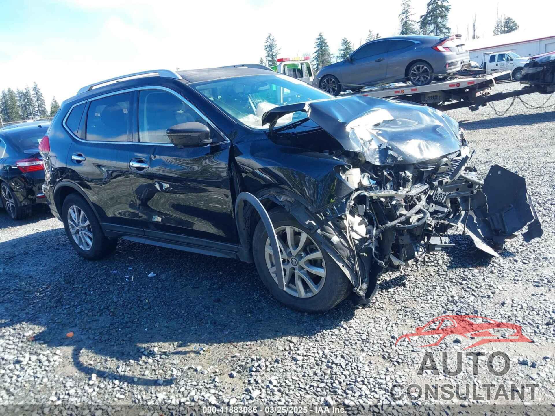 NISSAN ROGUE 2017 - KNMAT2MT4HP568220