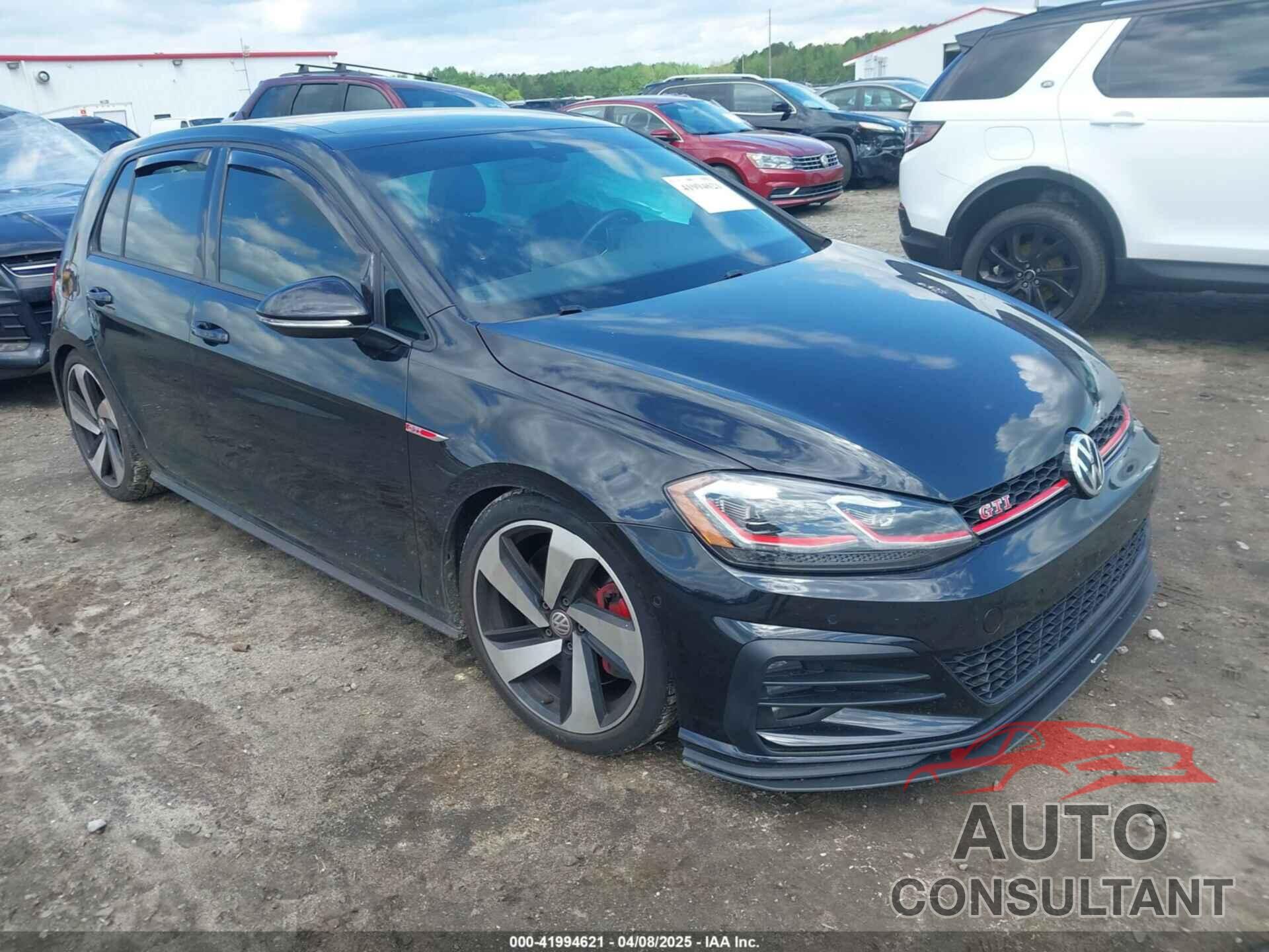 VOLKSWAGEN GOLF GTI 2019 - 3VW5T7AU9KM023698