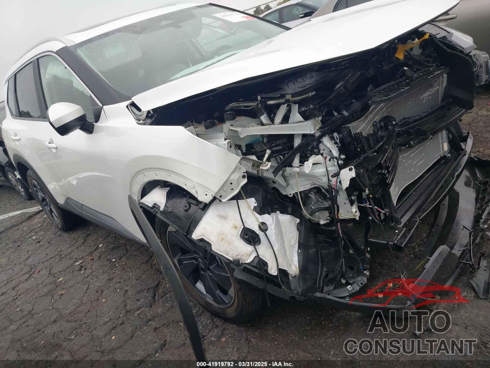 NISSAN ROGUE 2024 - 5N1BT3BA8RC751023