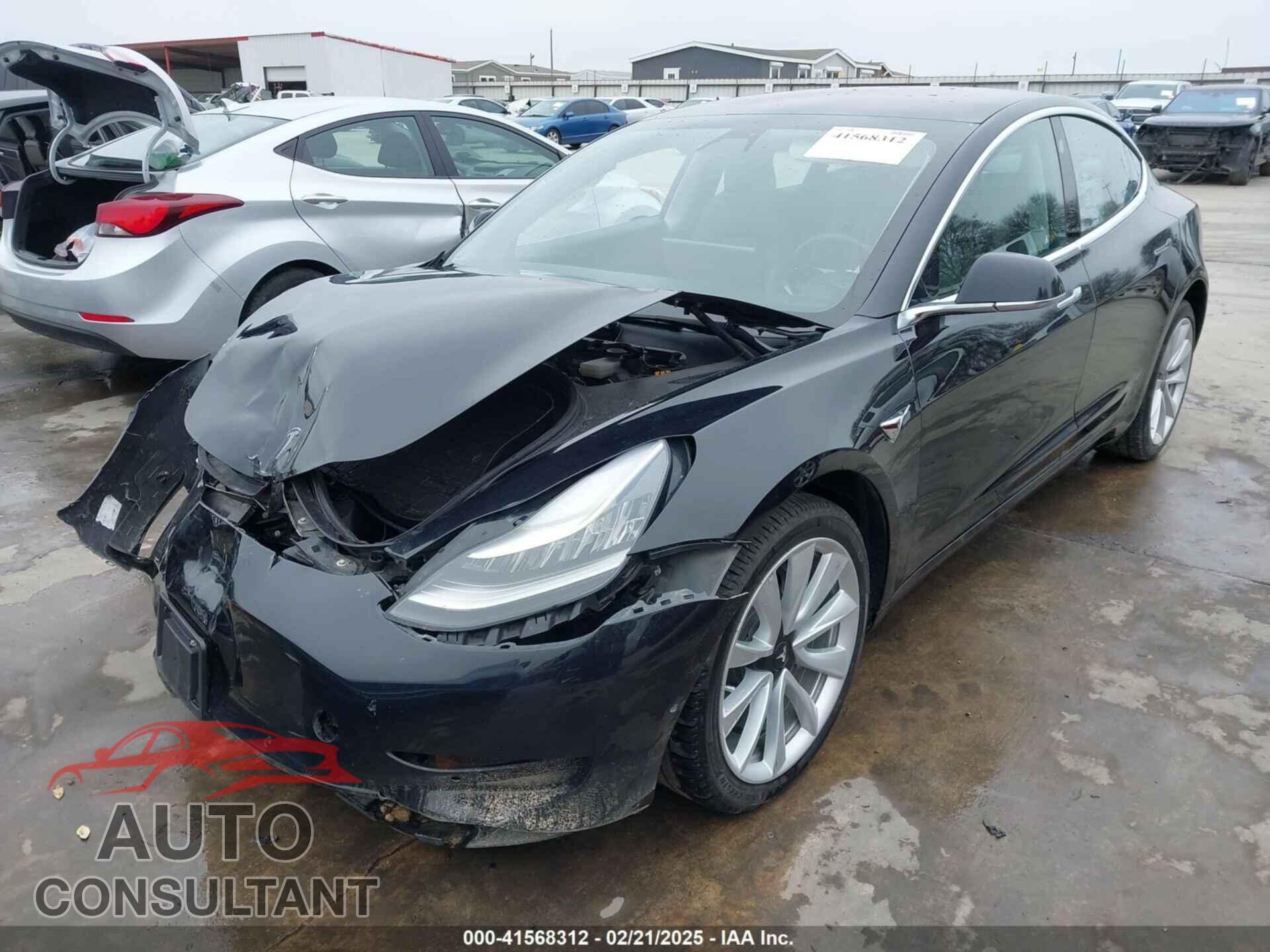 TESLA MODEL 3 2018 - 5YJ3E1EB3JF090567