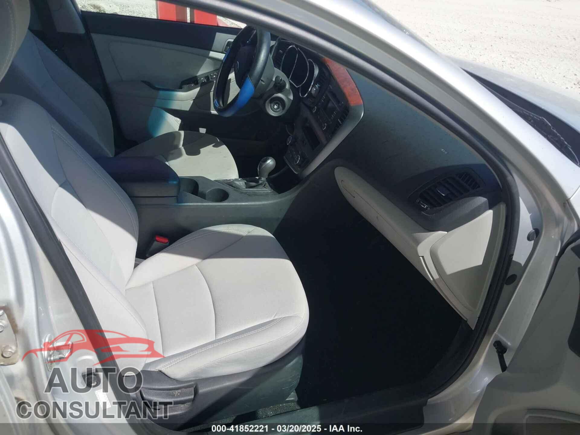KIA OPTIMA 2013 - KNAGM4A75D5381971