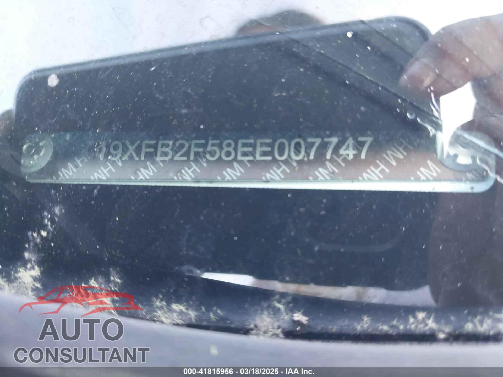 HONDA CIVIC 2014 - 19XFB2F58EE007747