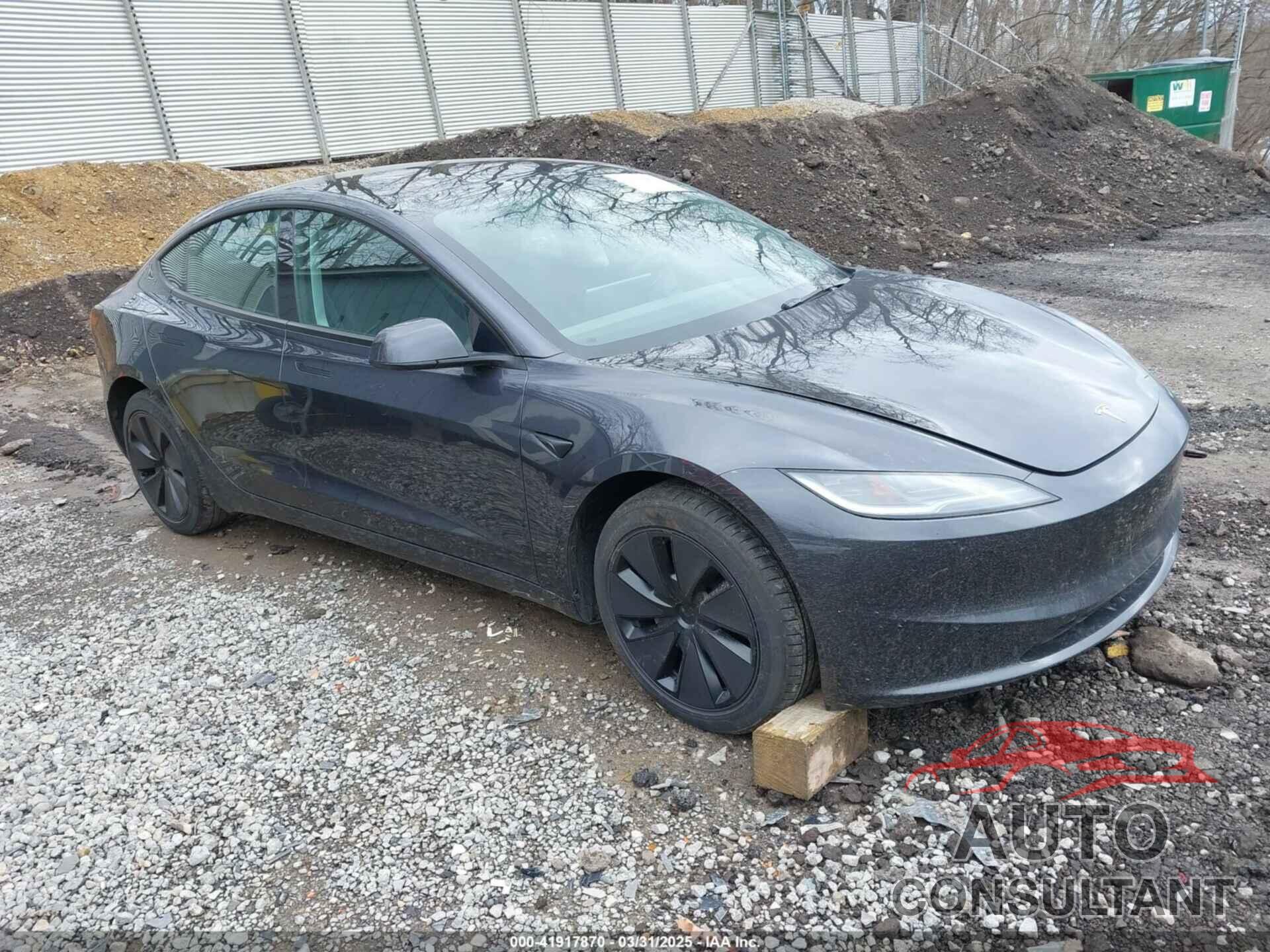 TESLA MODEL 3 2024 - 5YJ3E1EBXRF813620