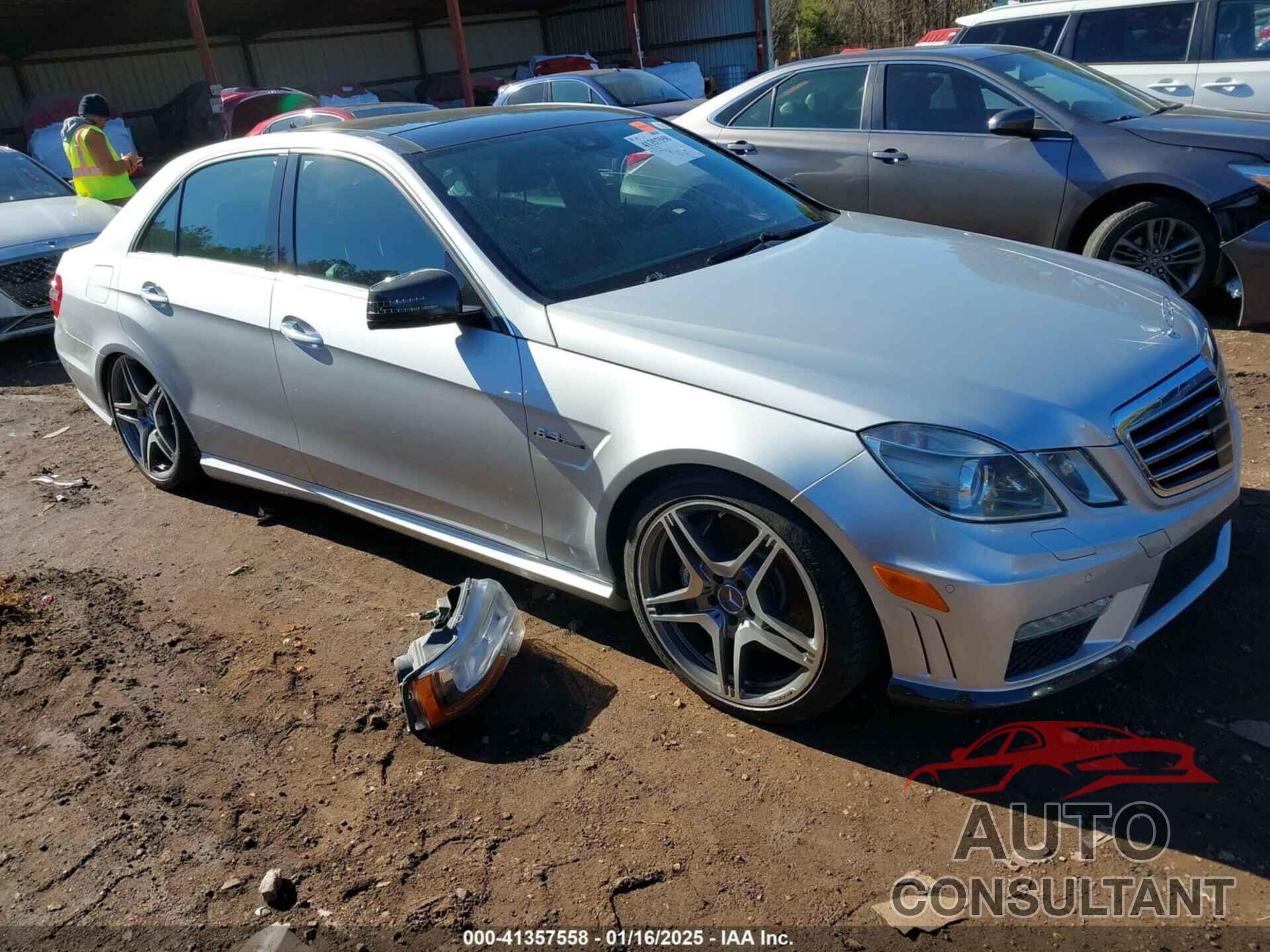 MERCEDES-BENZ E 63 AMG 2011 - WDDHF7HB7BA427825