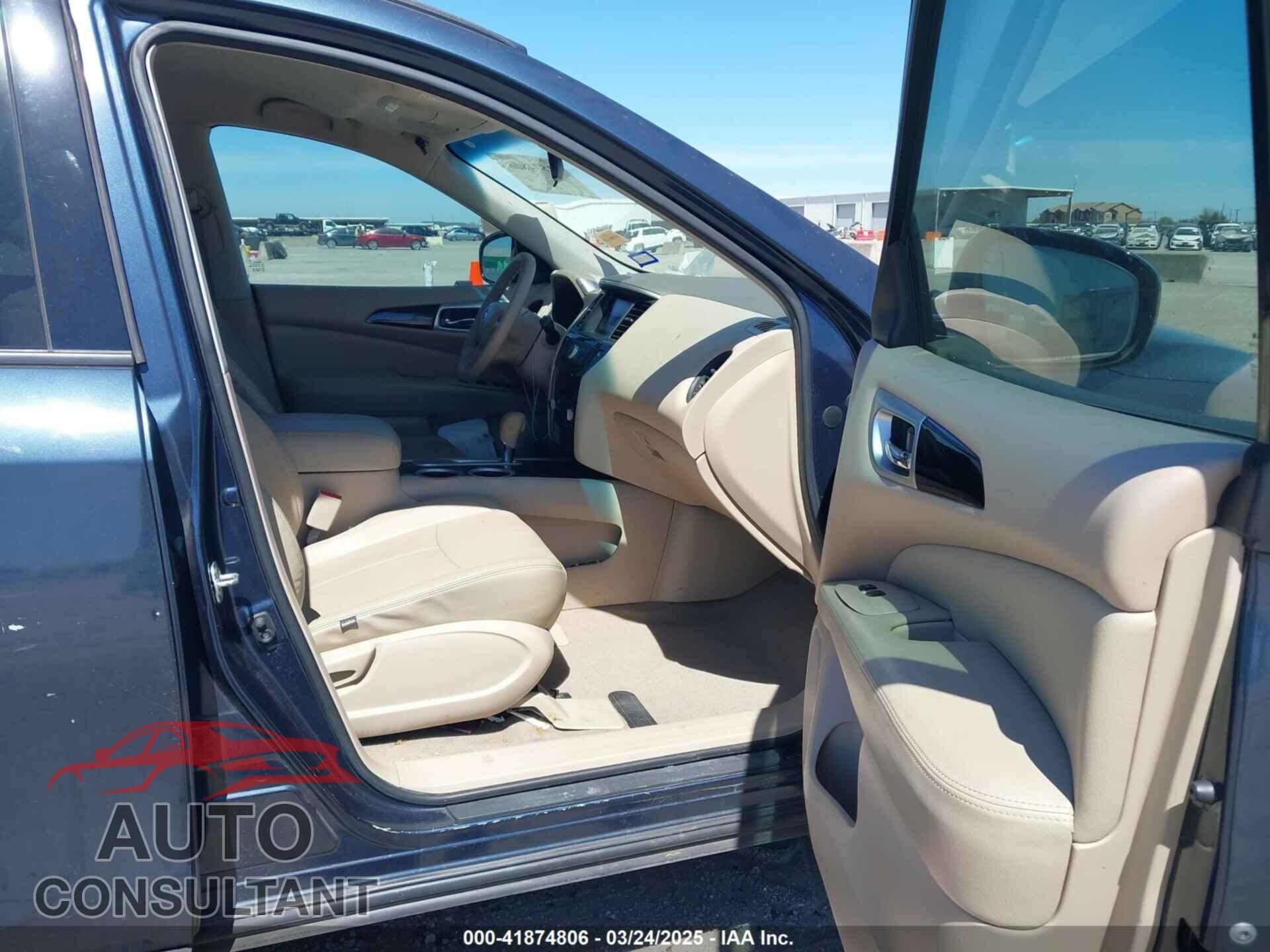 NISSAN PATHFINDER 2015 - 5N1AR2MN6FC665113