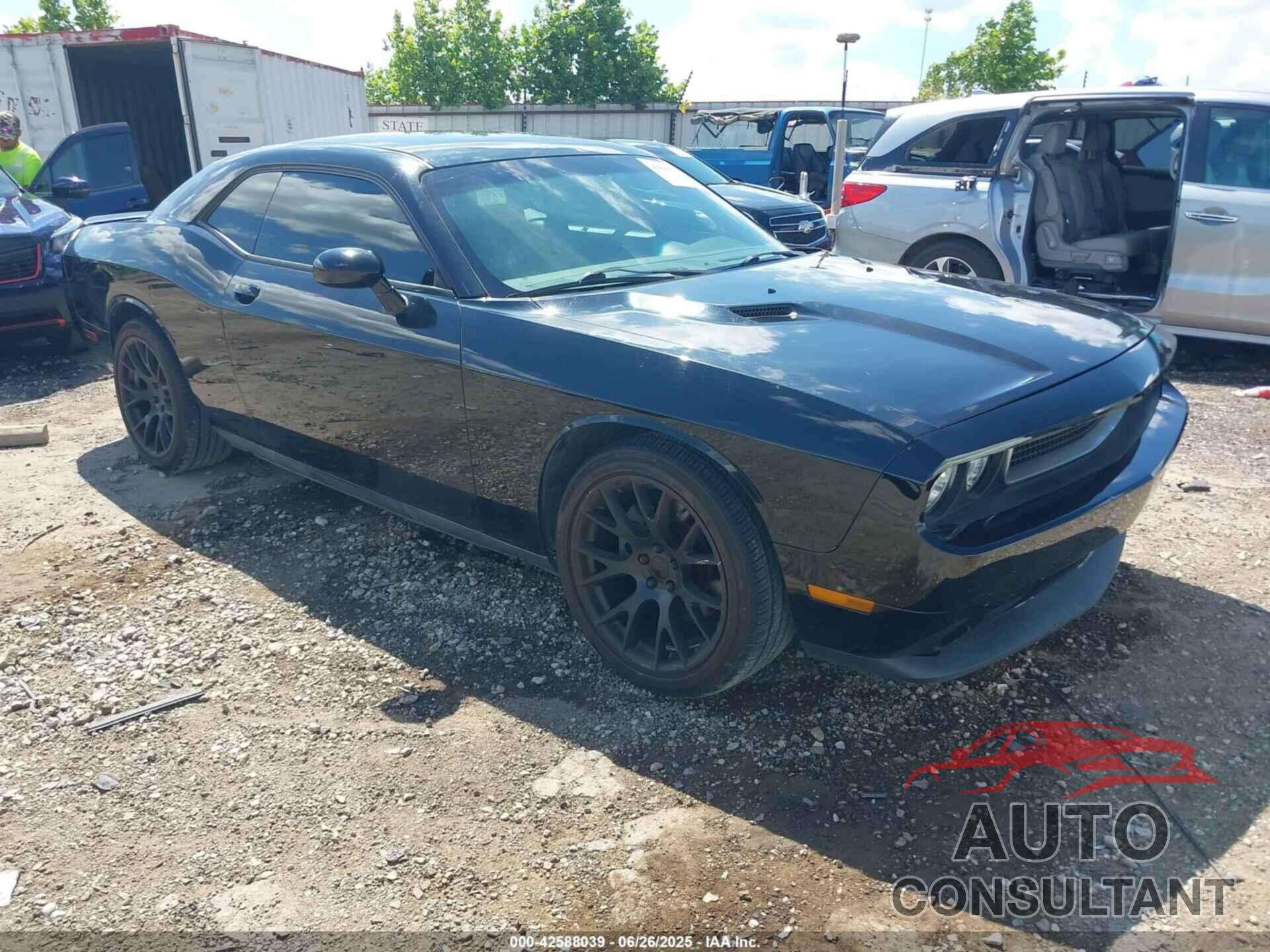 DODGE CHALLENGER 2013 - 2C3CDYAGXDH648964