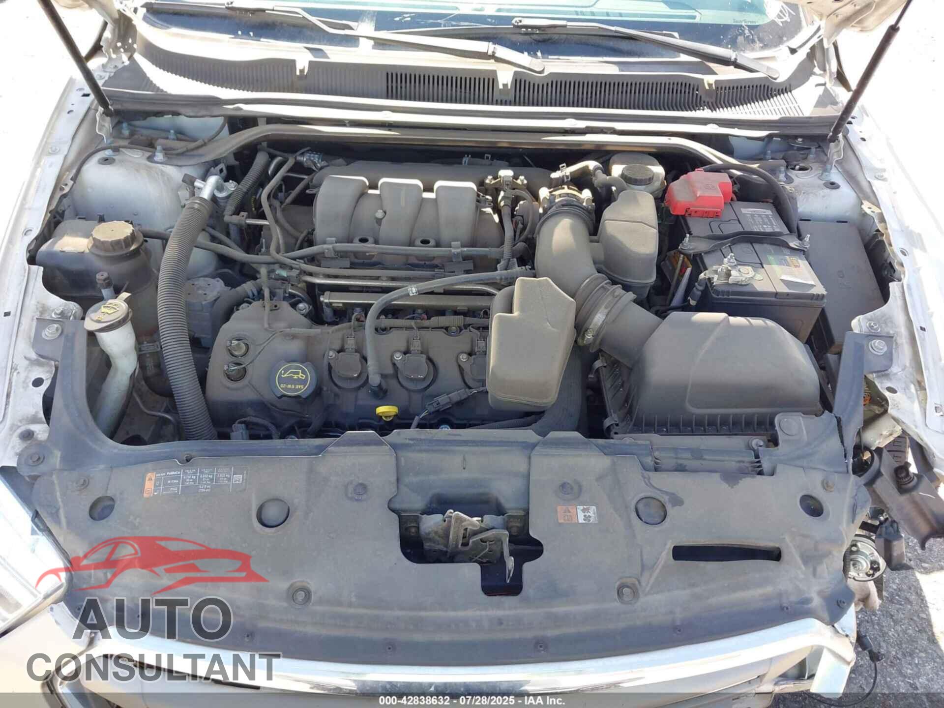 FORD TAURUS 2017 - 1FAHP2D88HG137724