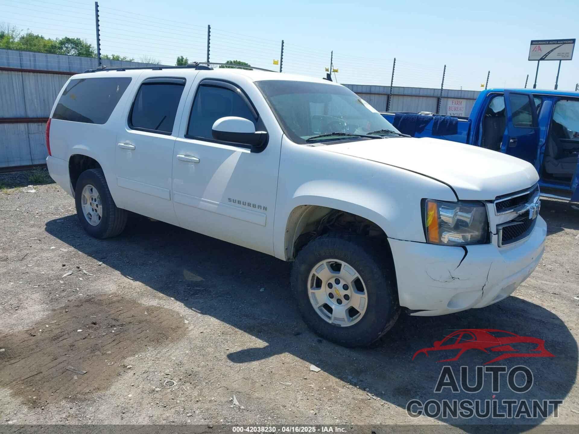 CHEVROLET SUBURBAN 1500 2012 - 1GNSCHE00CR277780