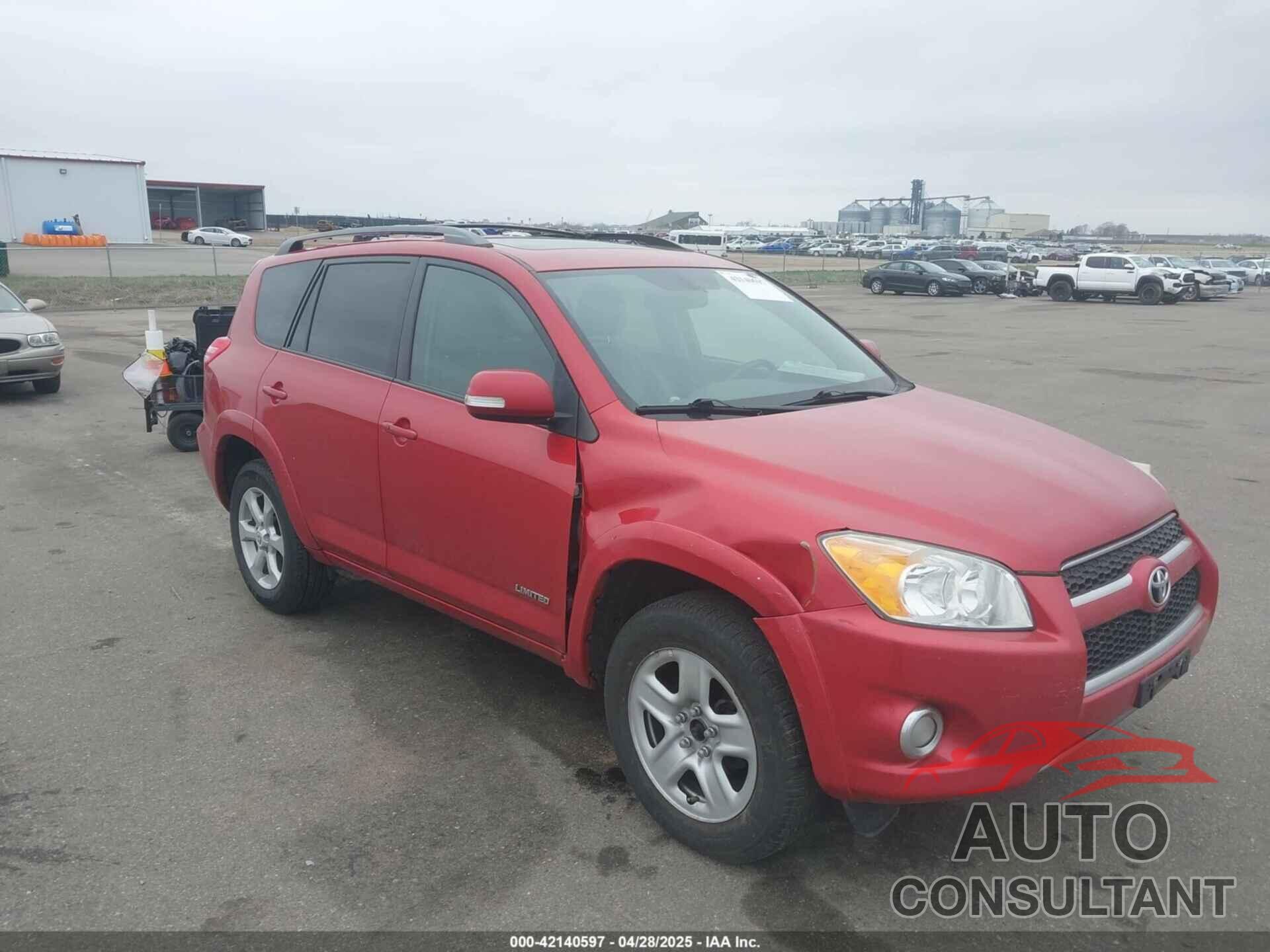 TOYOTA RAV4 2012 - 2T3DF4DV1CW233589