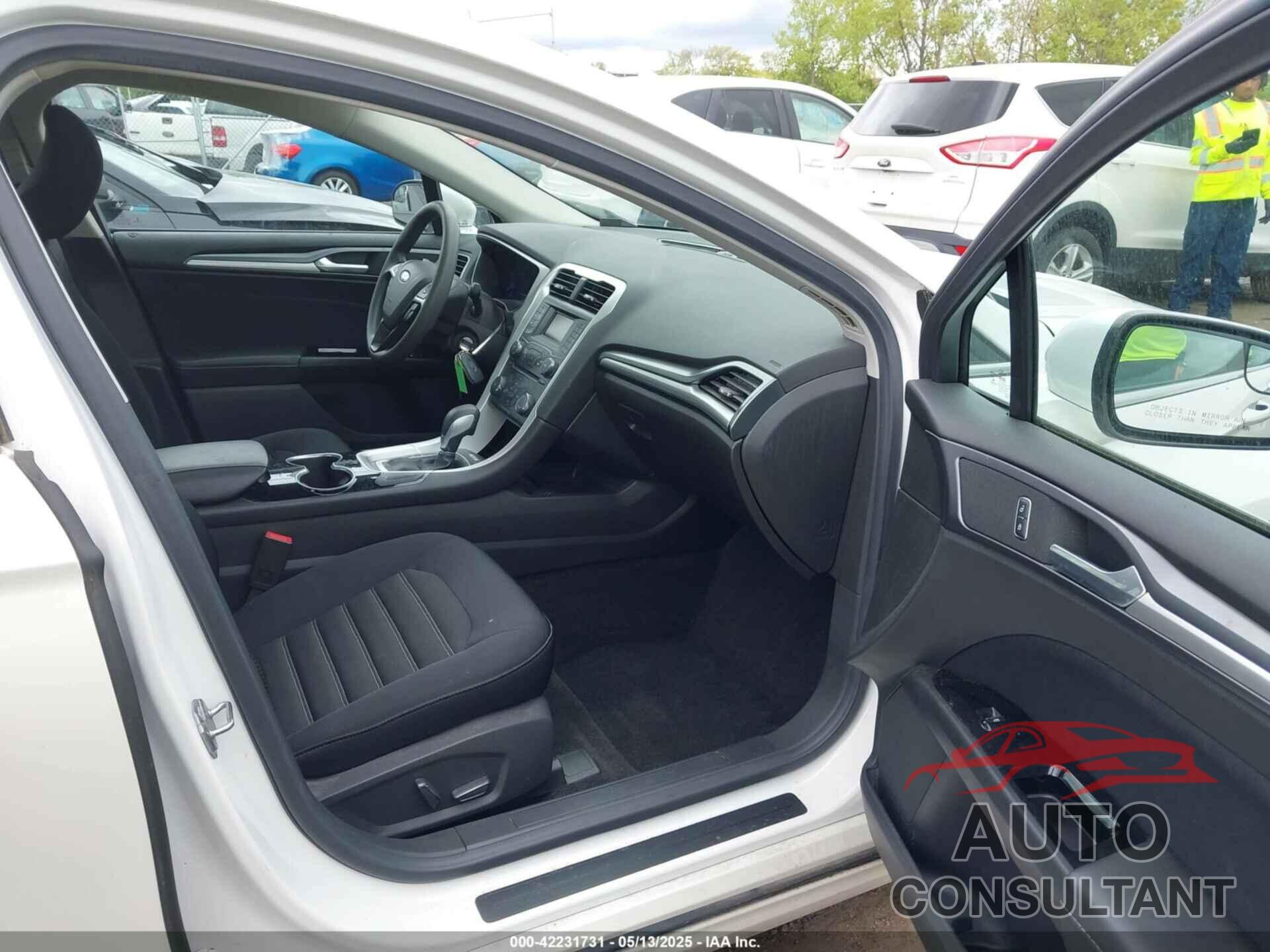 FORD FUSION 2015 - 3FA6P0HD3FR221572