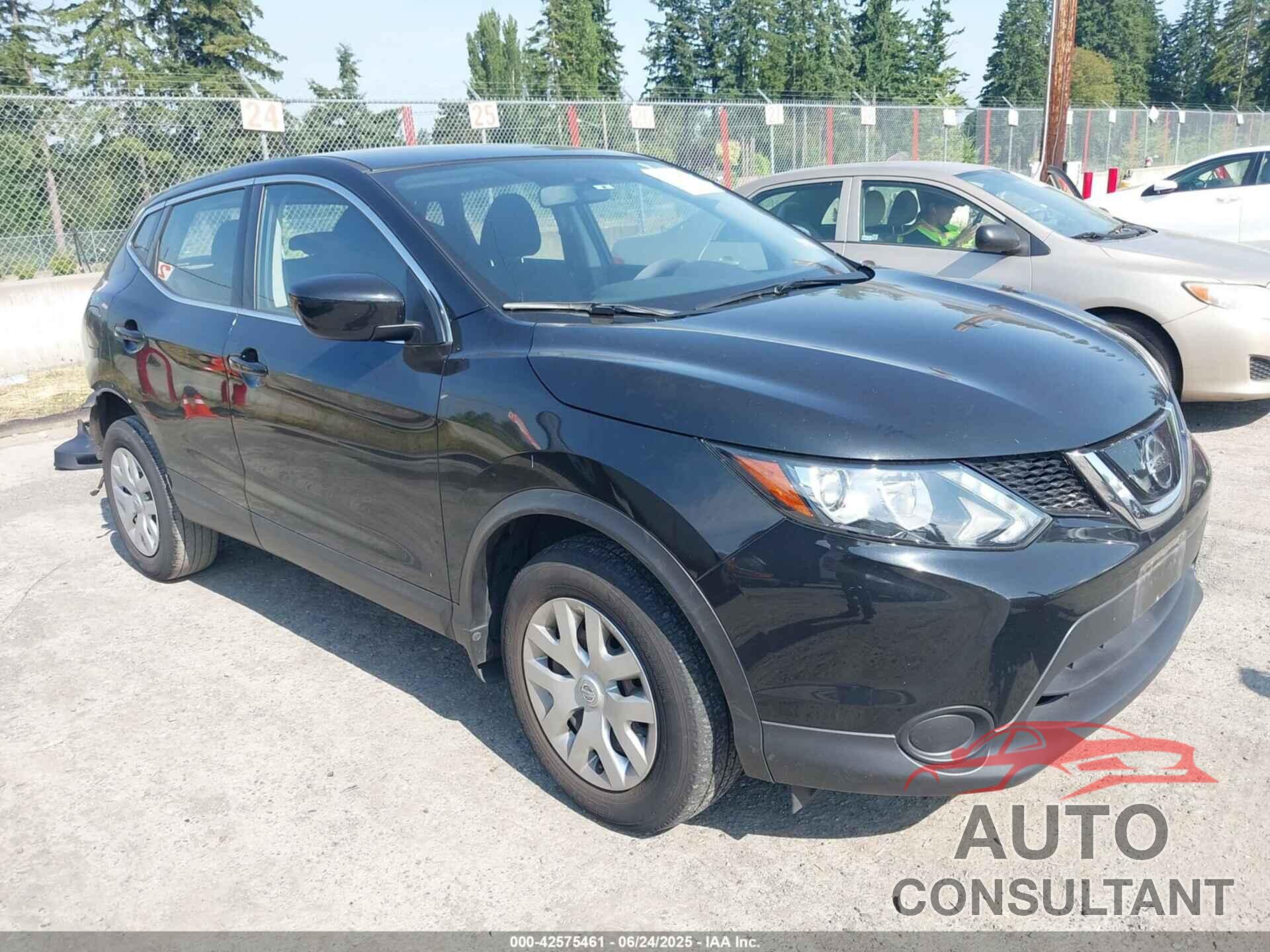 NISSAN ROGUE SPORT 2019 - JN1BJ1CR2KW624293