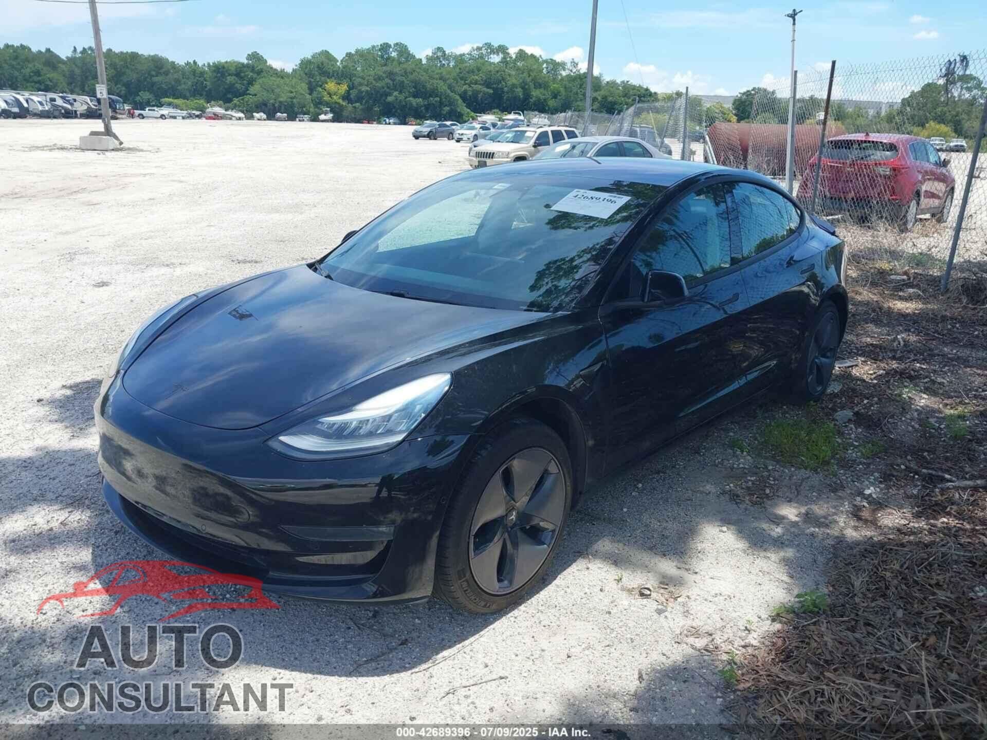 TESLA MODEL 3 2018 - 5YJ3E1EA9JF172021