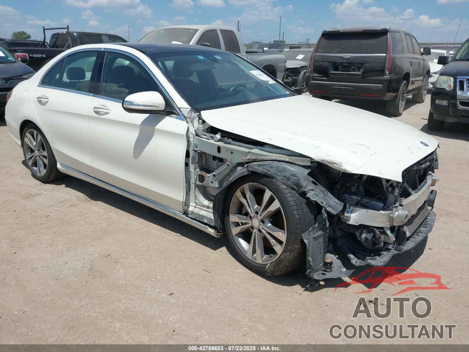 MERCEDES-BENZ C 300 2015 - 55SWF4JB2FU071628