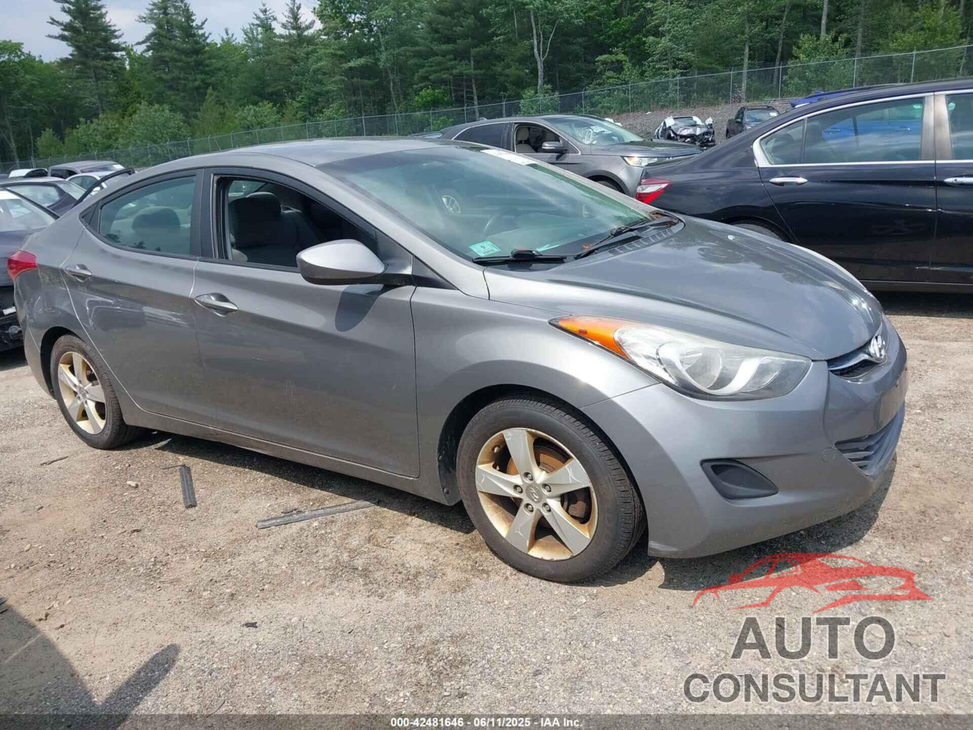 HYUNDAI ELANTRA 2013 - 5NPDH4AE5DH449064