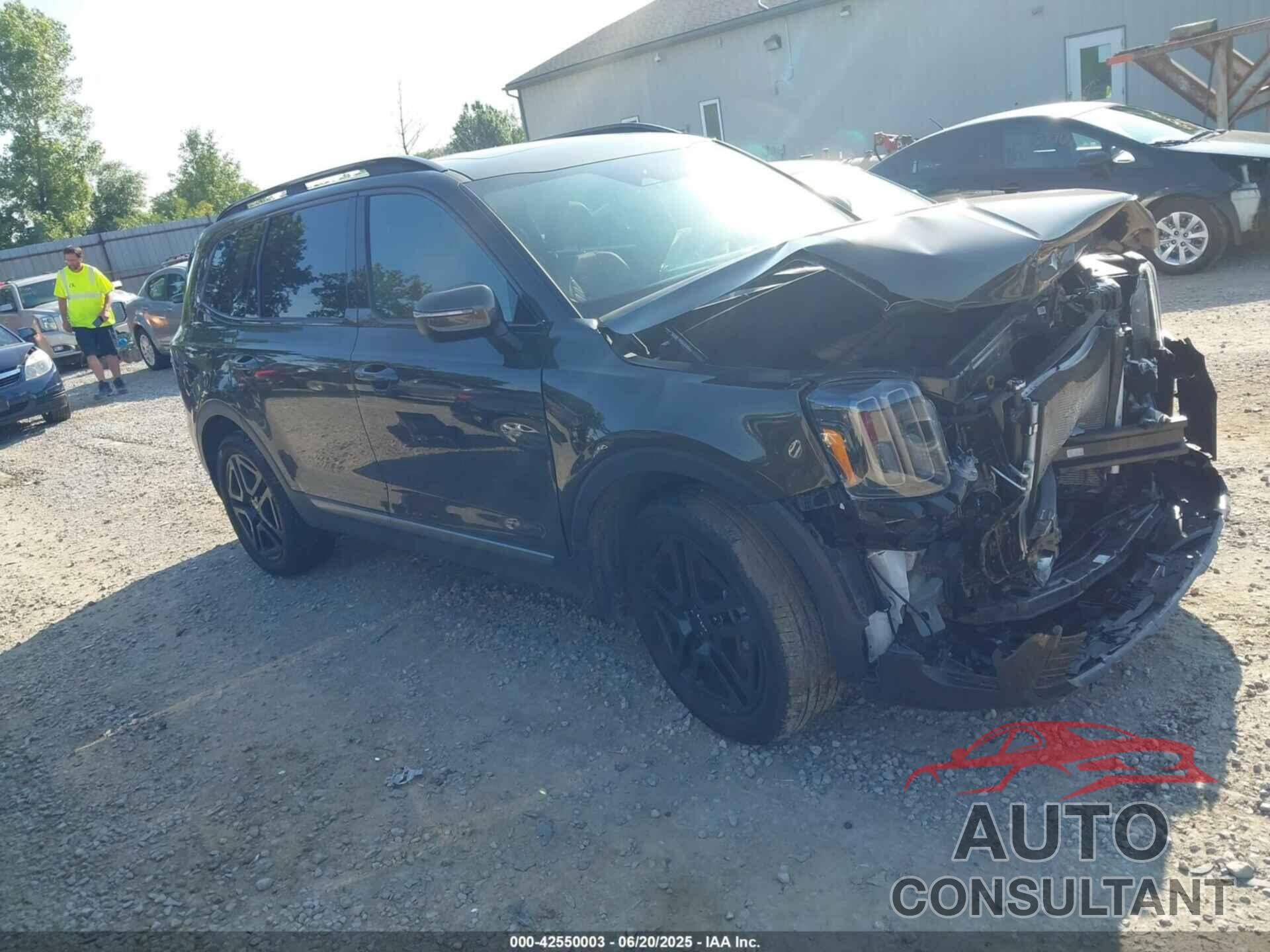 KIA TELLURIDE 2023 - 5XYP3DGC8PG357105