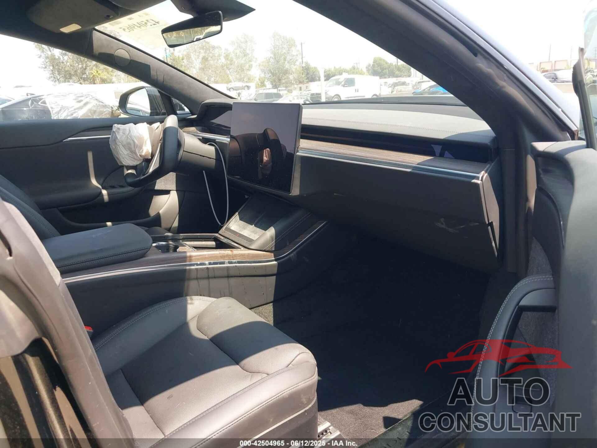 TESLA MODEL S 2022 - 5YJSA1E54NF458973