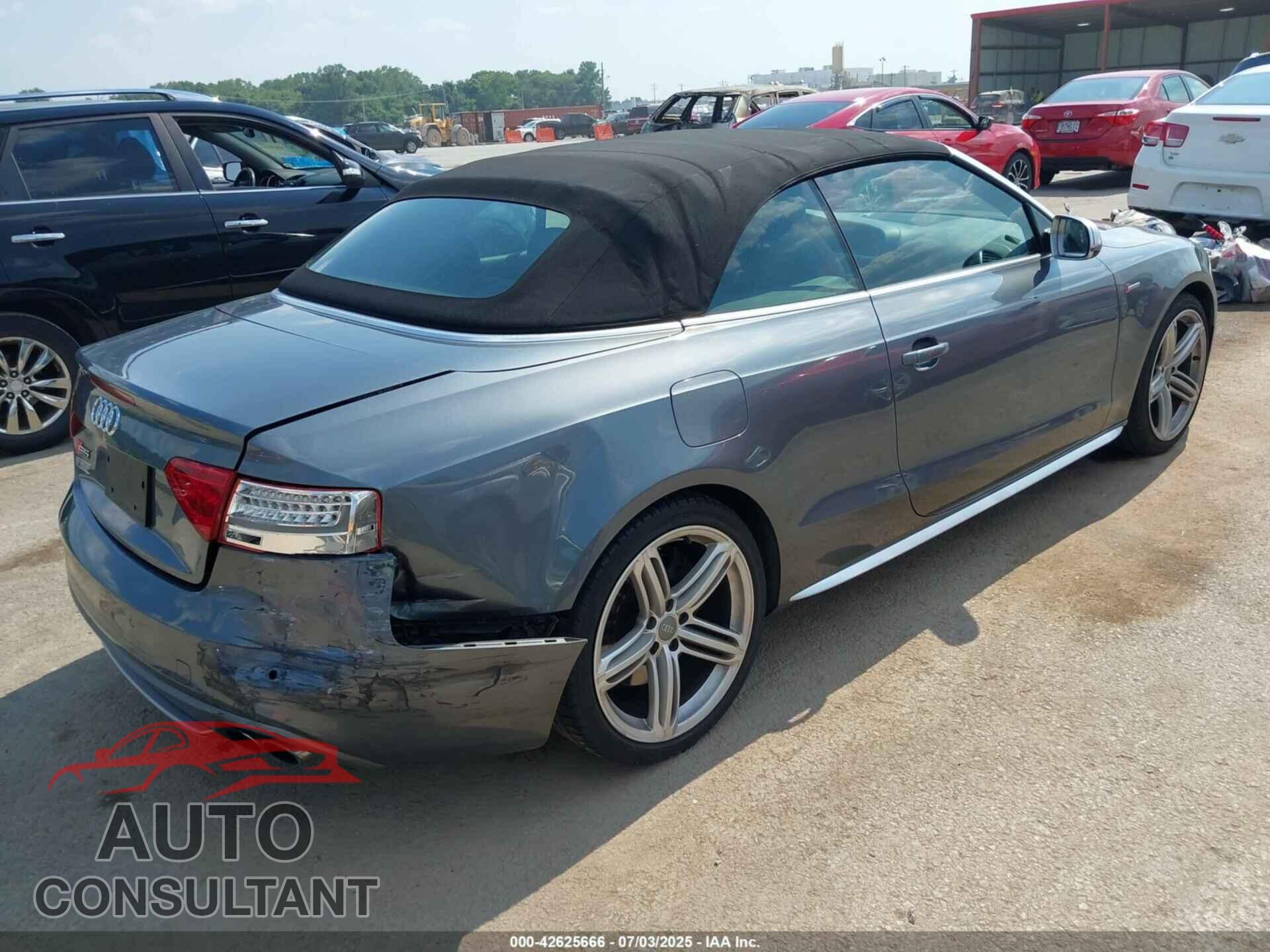 AUDI S5 2013 - WAUCGAFH5DN008757