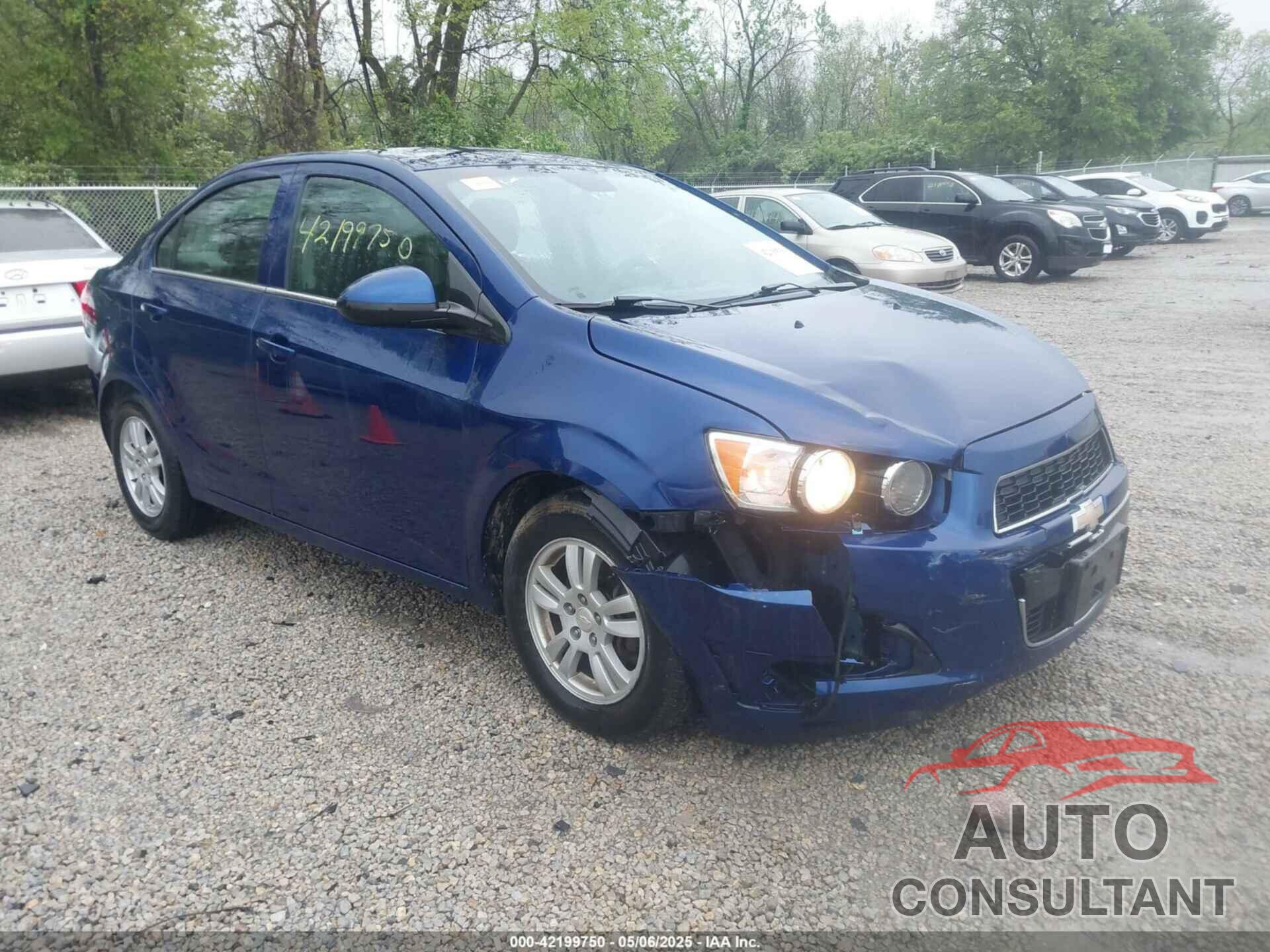 CHEVROLET SONIC 2014 - 1G1JC5SH3E4212735