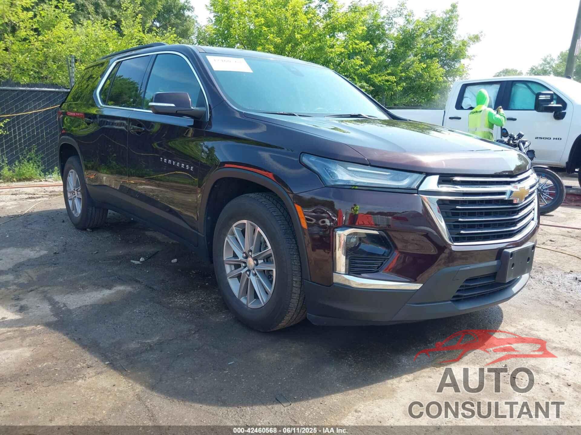 CHEVROLET TRAVERSE 2022 - 1GNEVGKW4NJ136125