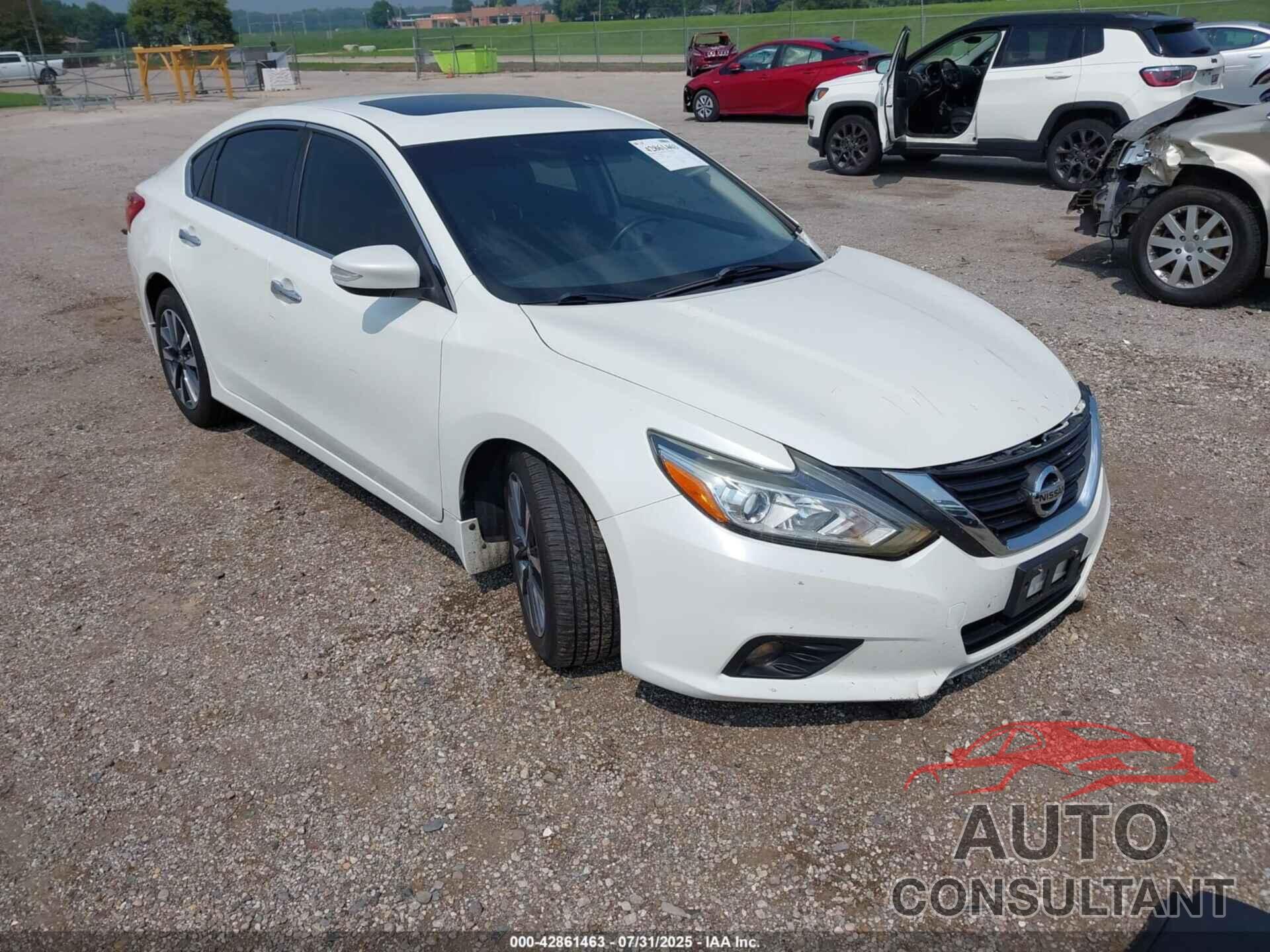 NISSAN ALTIMA 2017 - 1N4AL3AP8HC130620