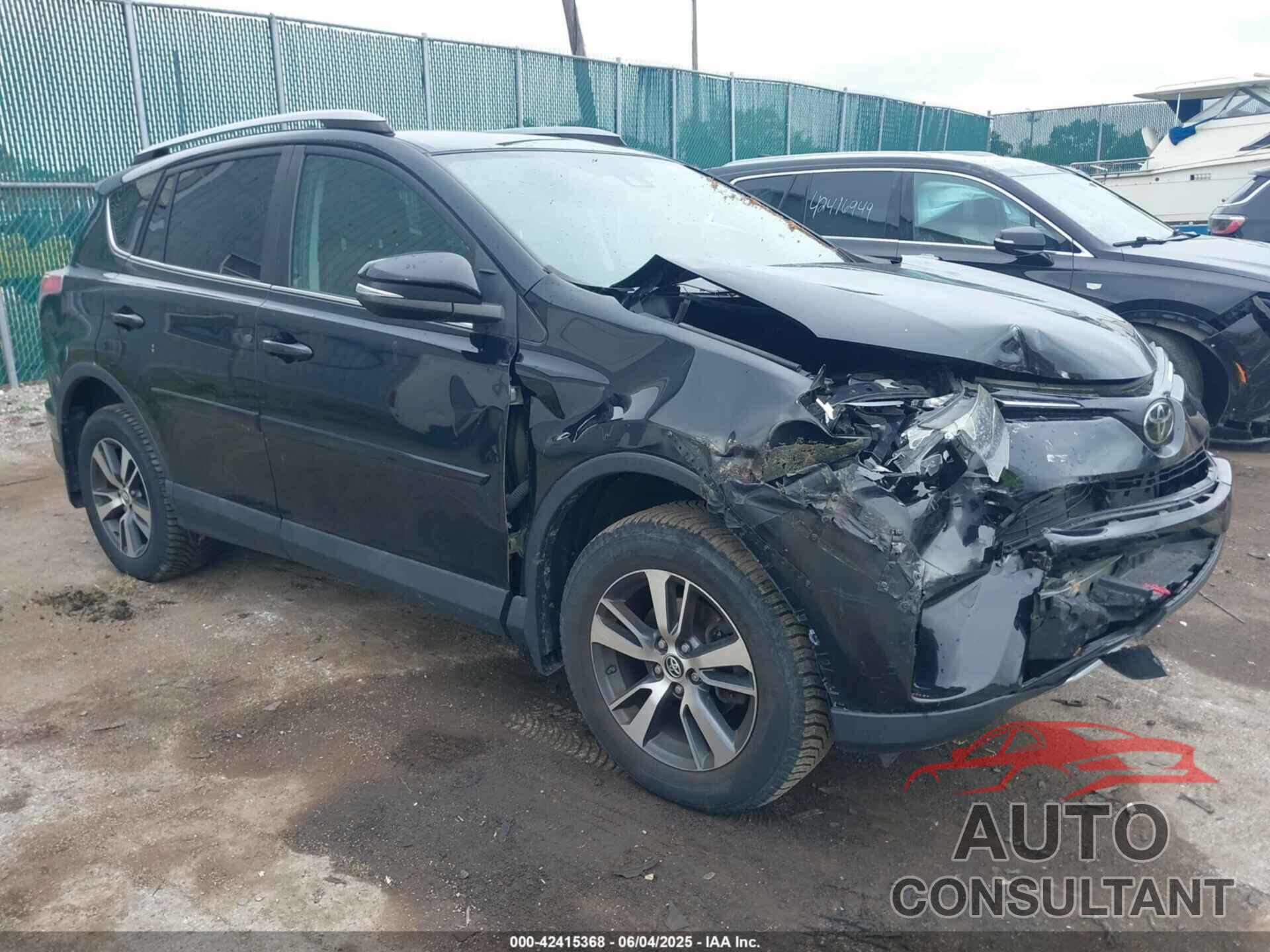 TOYOTA RAV4 2018 - 2T3RFREV0JW750610