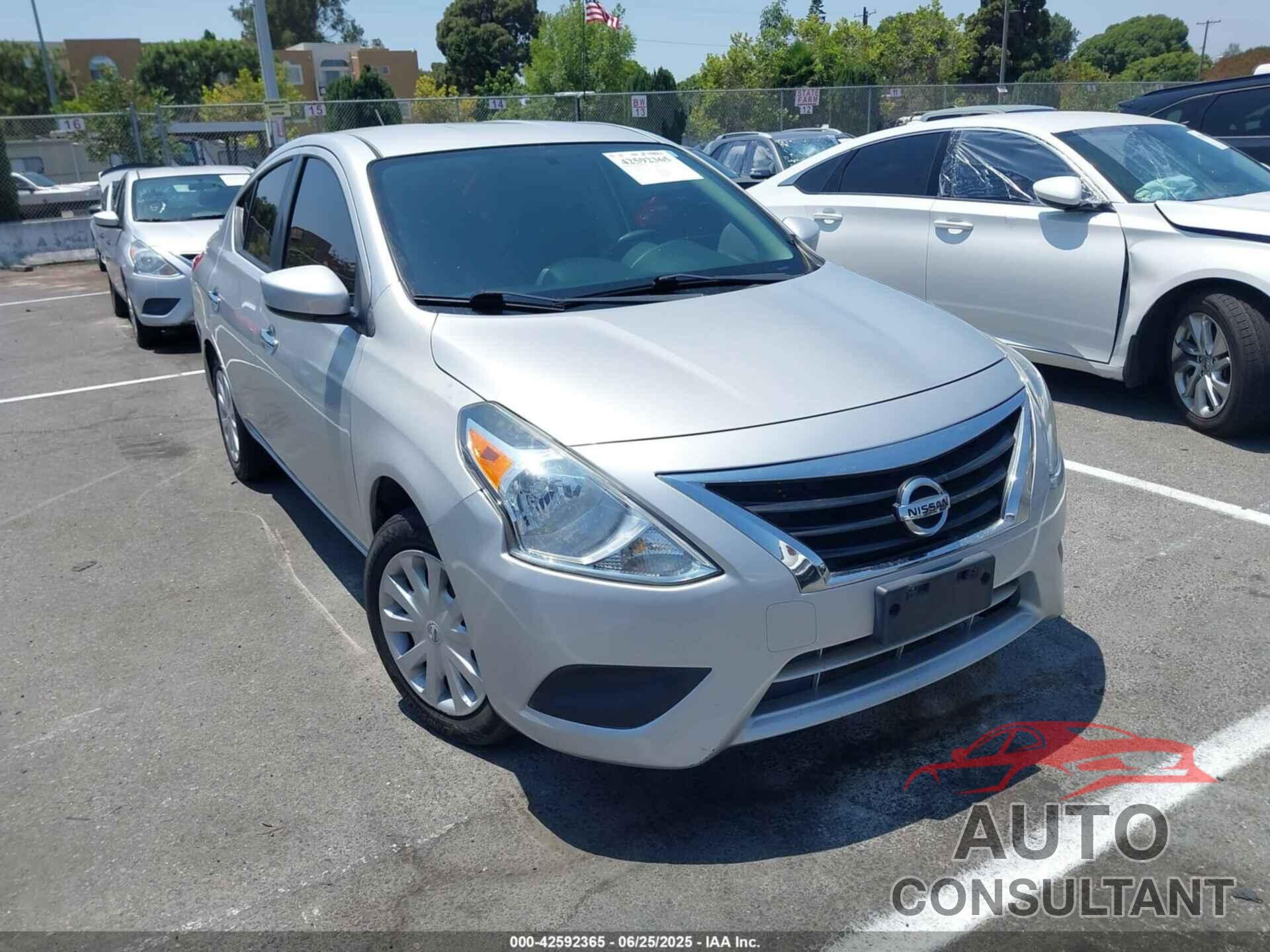 NISSAN VERSA 2015 - 3N1CN7AP5FL847906