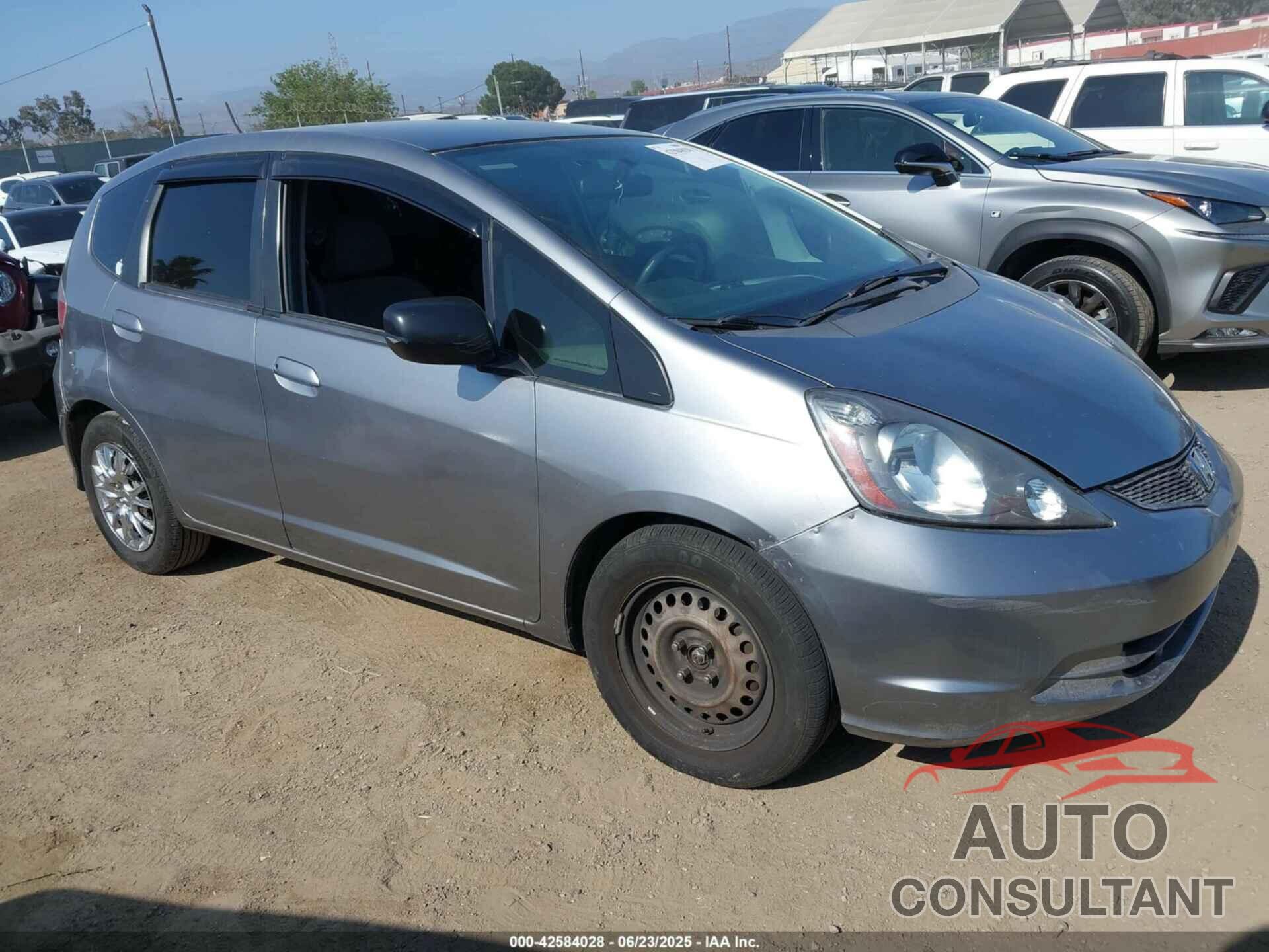 HONDA FIT 2009 - JHMGE88239S025012