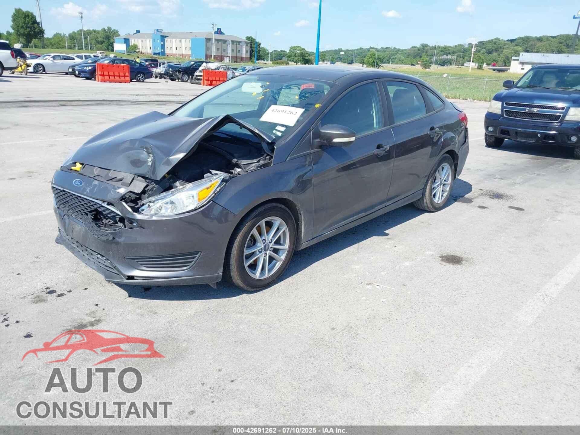 FORD FOCUS 2016 - 1FADP3F27GL323645