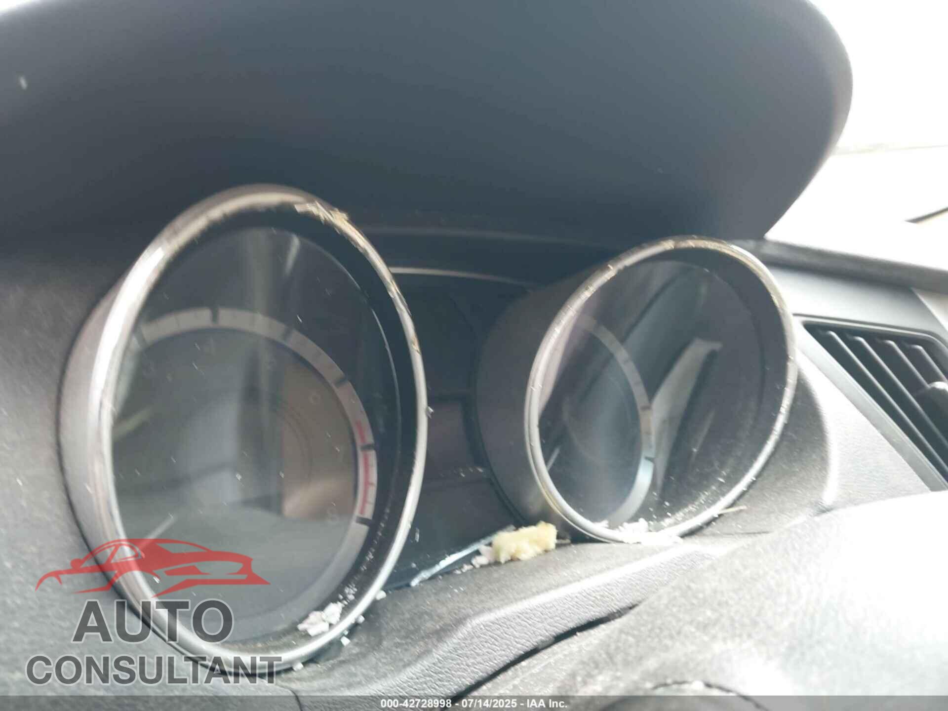 HYUNDAI SONATA 2011 - 5NPEC4AC9BH199925