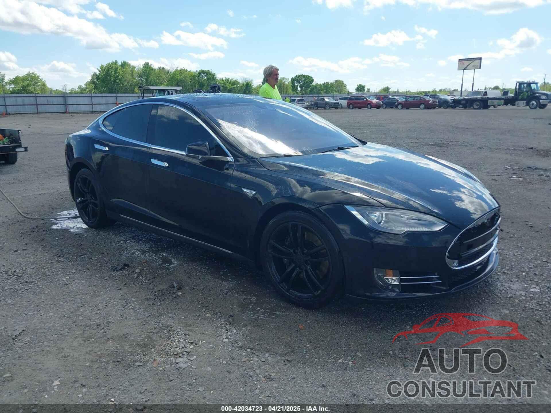 TESLA MODEL S 2015 - 5YJSA1H26FF094638