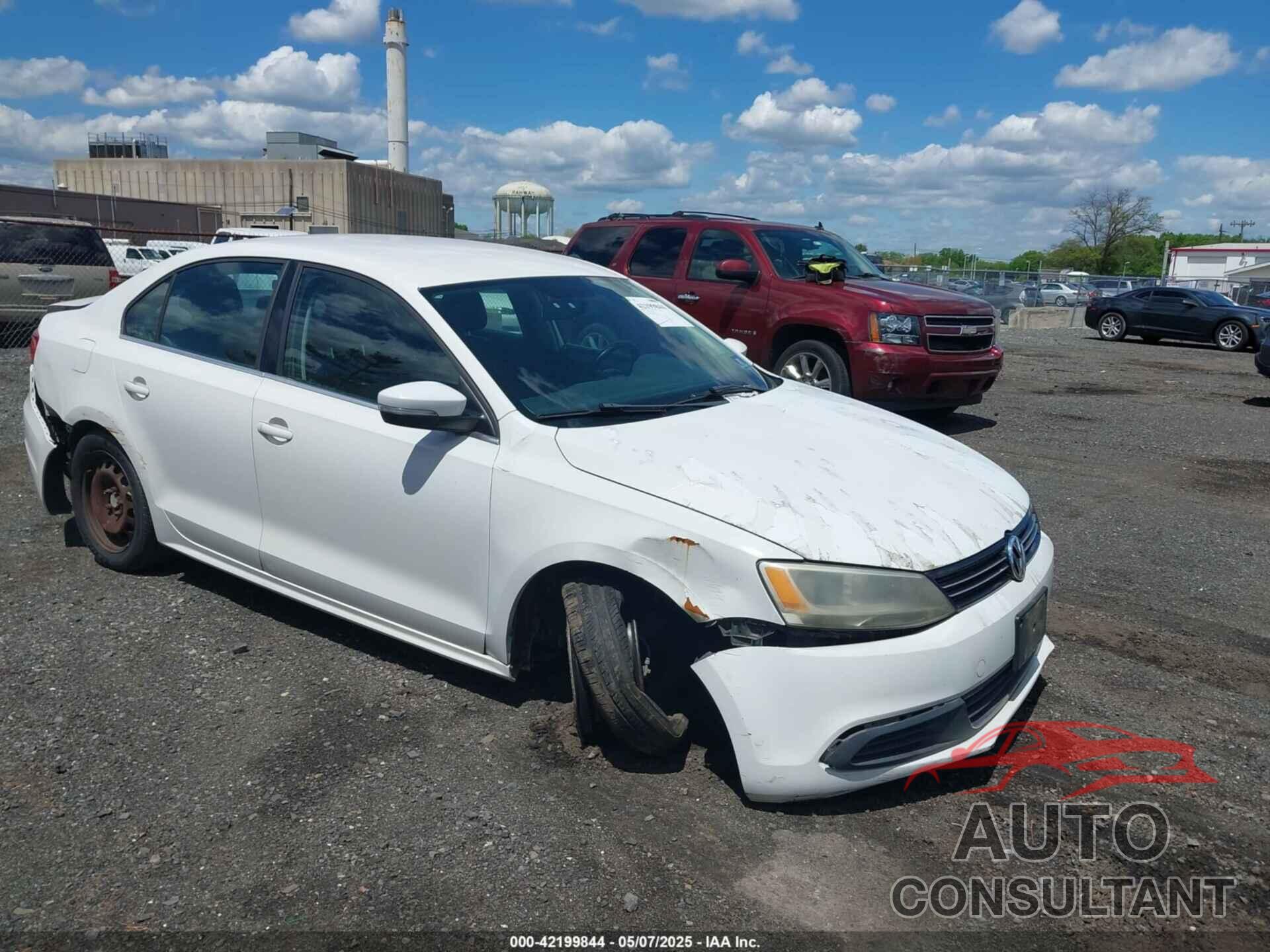 VOLKSWAGEN JETTA 2013 - 3VWDP7AJ9DM402998