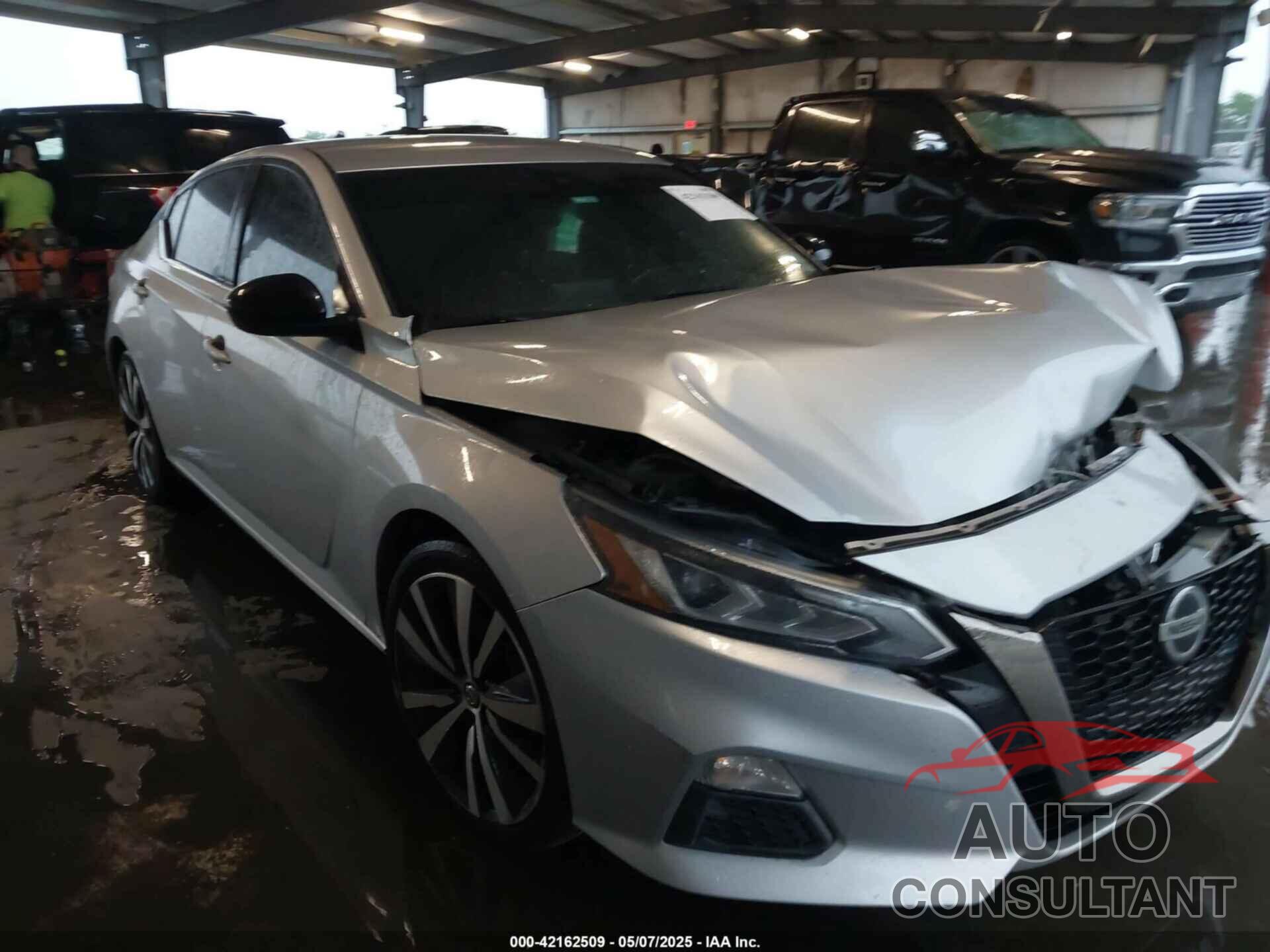 NISSAN ALTIMA 2020 - 1N4BL4CV7LC132017