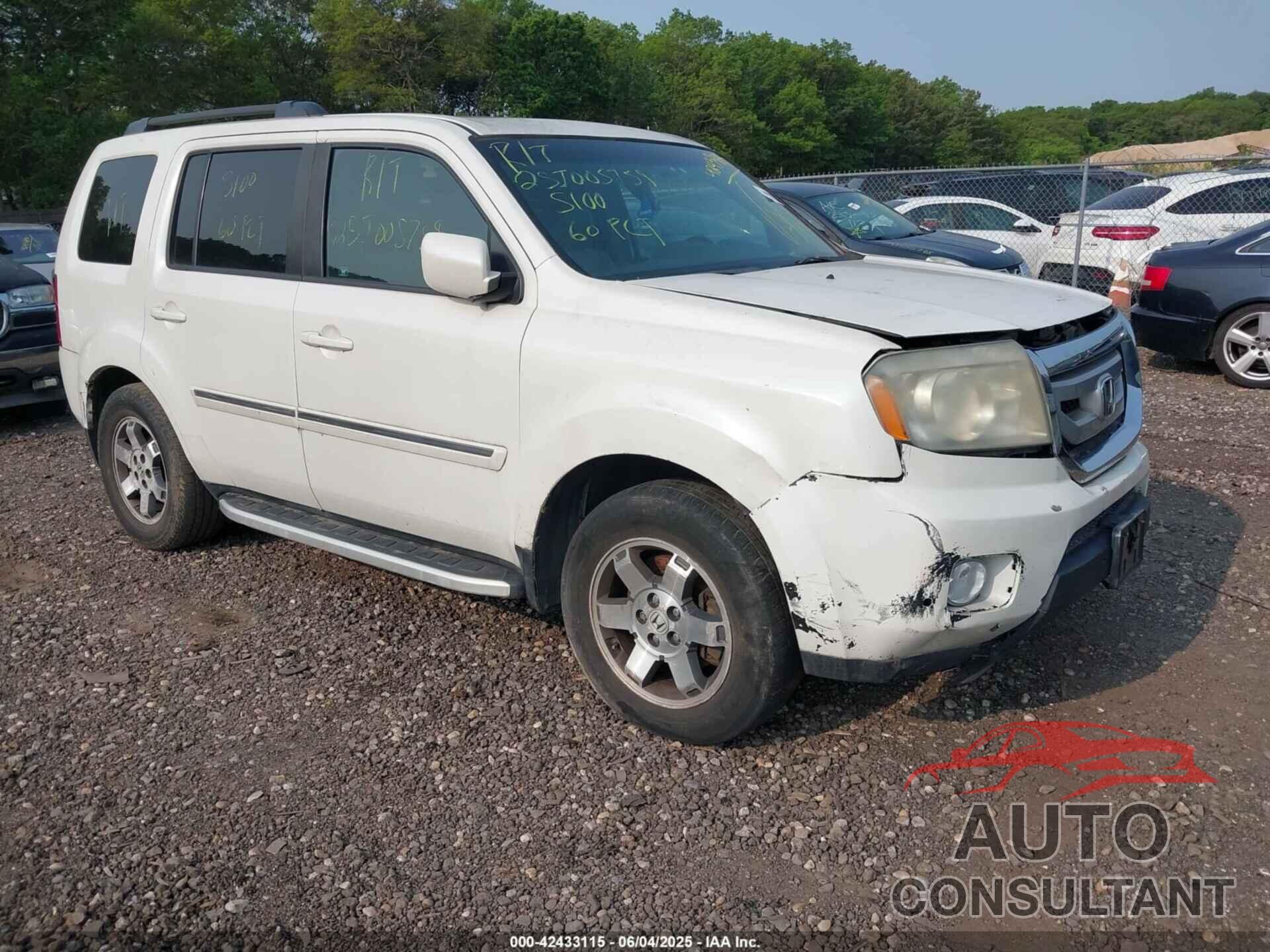 HONDA PILOT 2011 - 5FNYF4H98BB058986