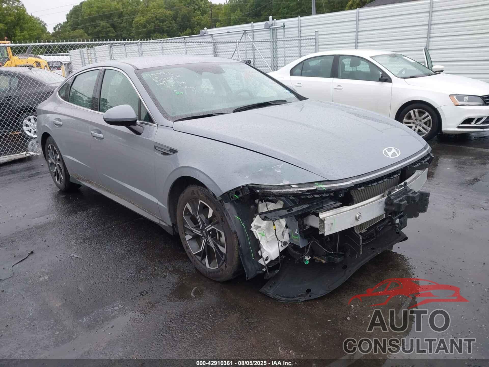 HYUNDAI SONATA 2025 - KMHL64JA8SA462194