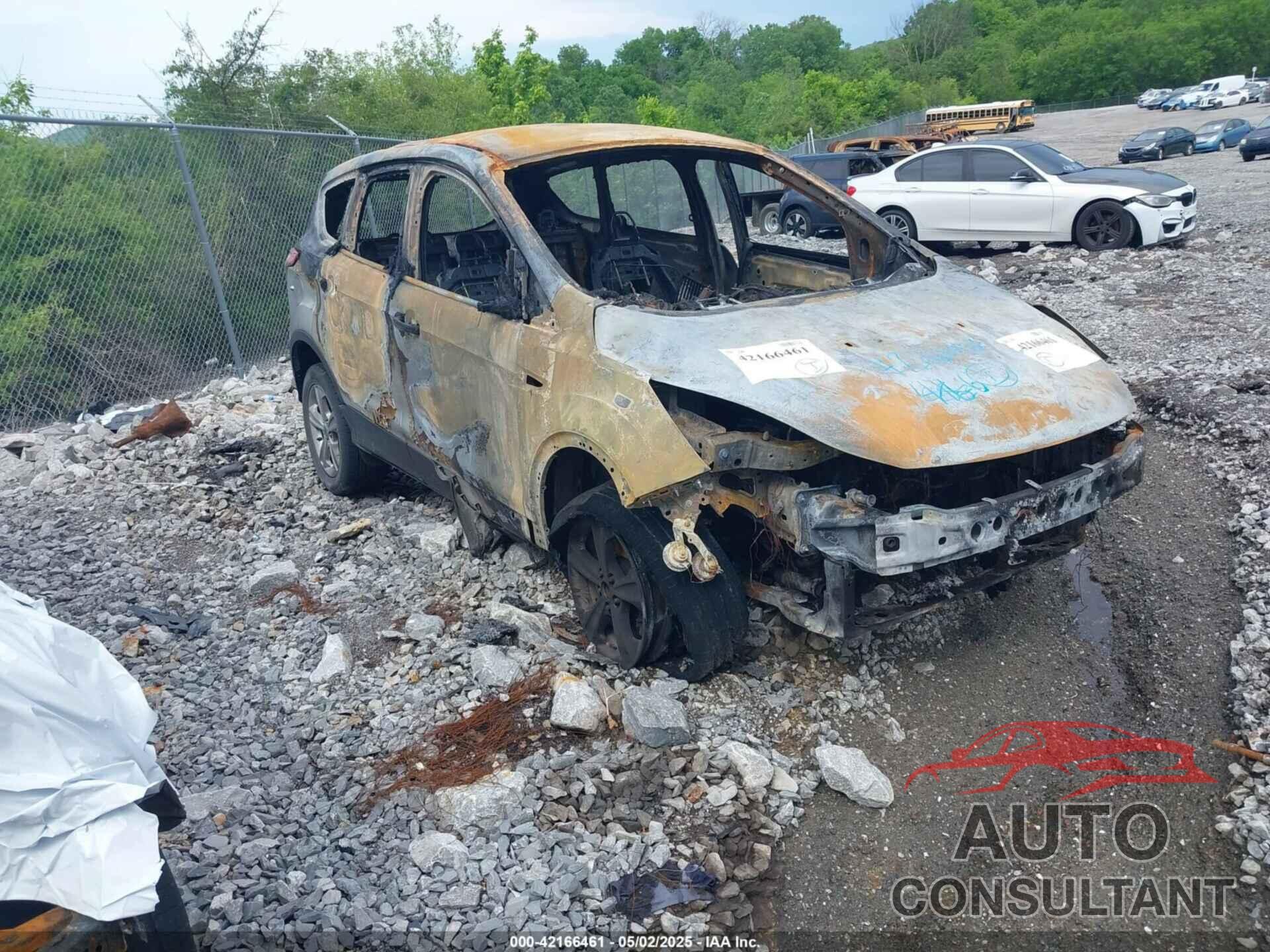 FORD ESCAPE 2013 - 1FMCU0GX6DUD90875
