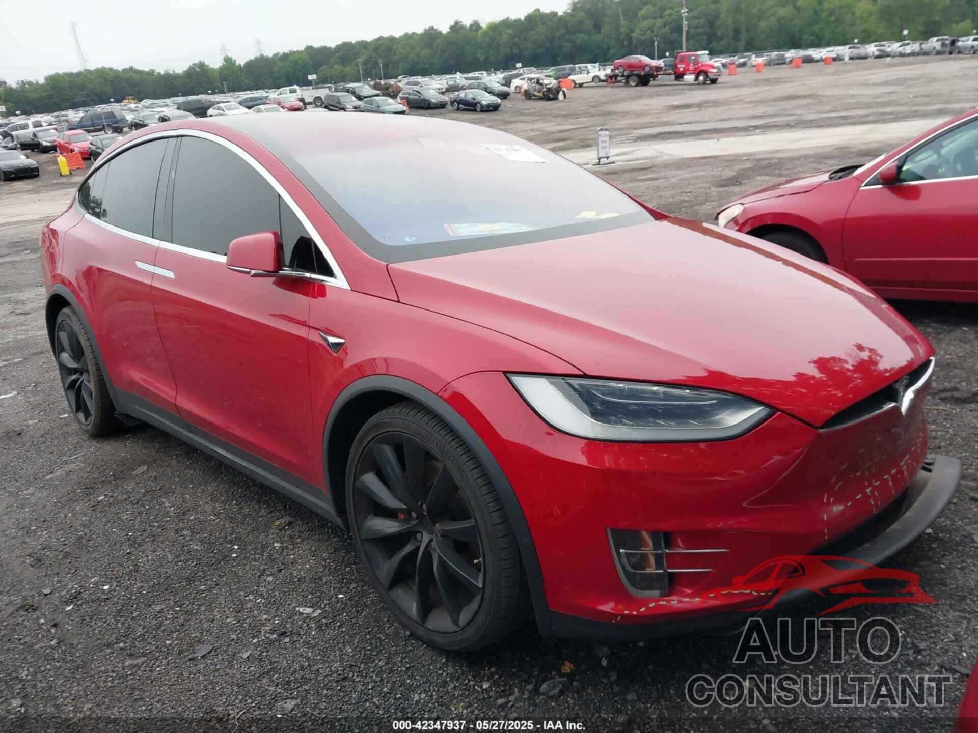 TESLA MODEL X 2017 - 5YJXCBE40HF055820